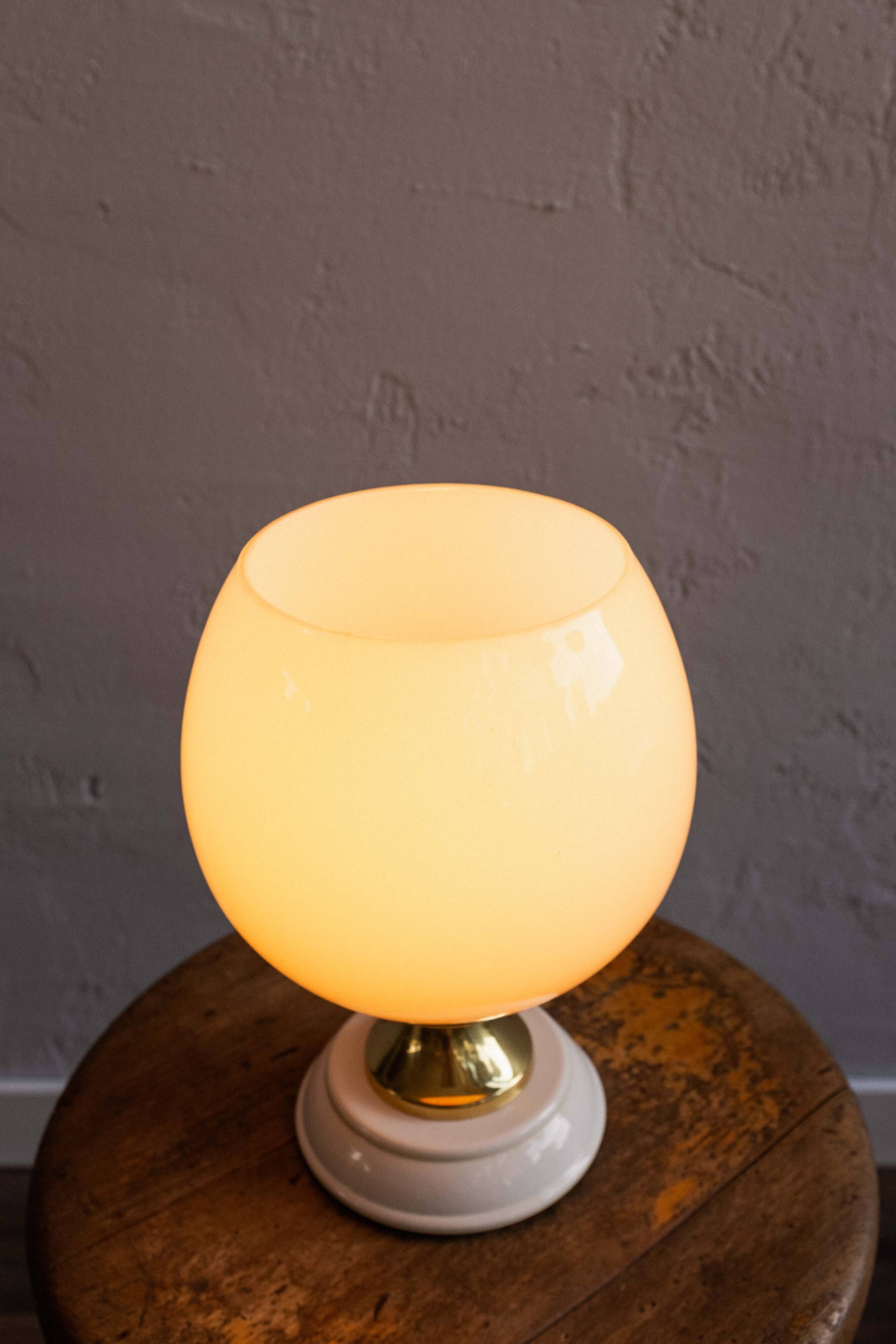 Vintage Czechoslovak Powder Pink Glass Table Lamp, 1970s