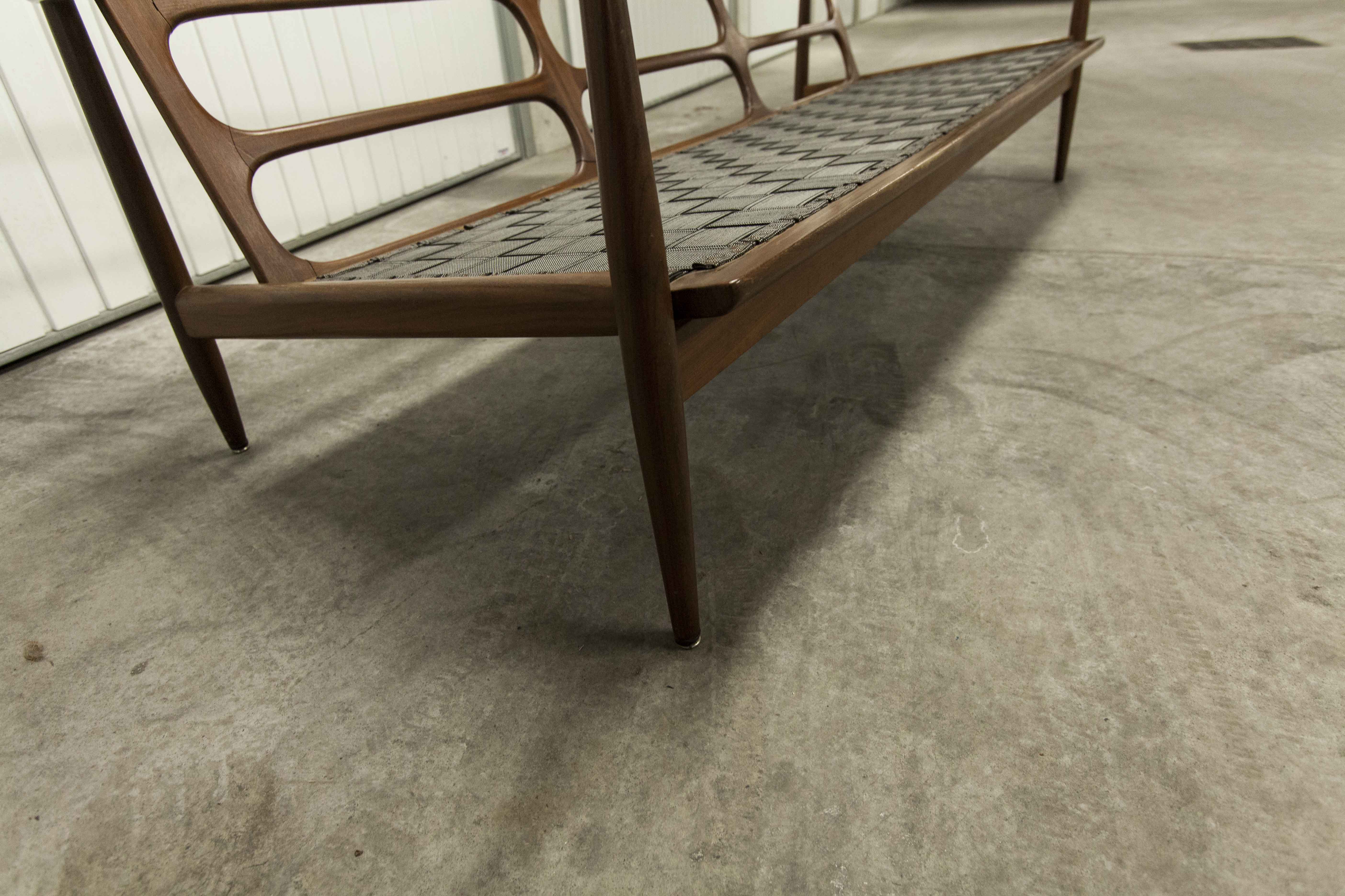 Scandinavian sofa 3 places in teak 1960 restored