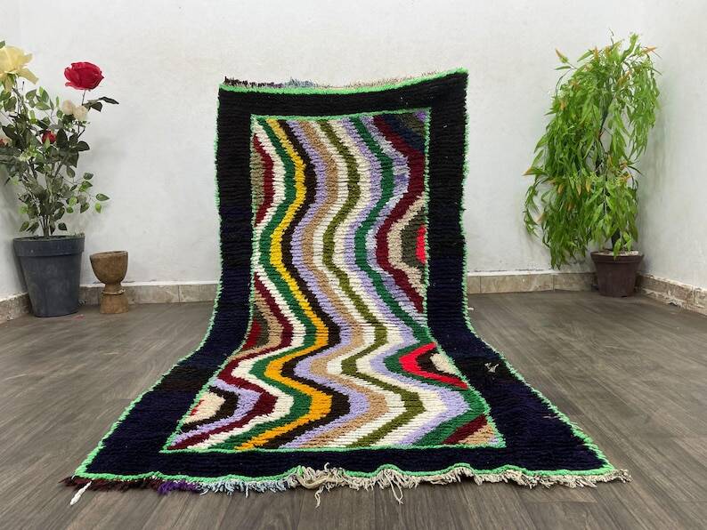 Moroccan rug, handmade, decorated, 250cmx150cm