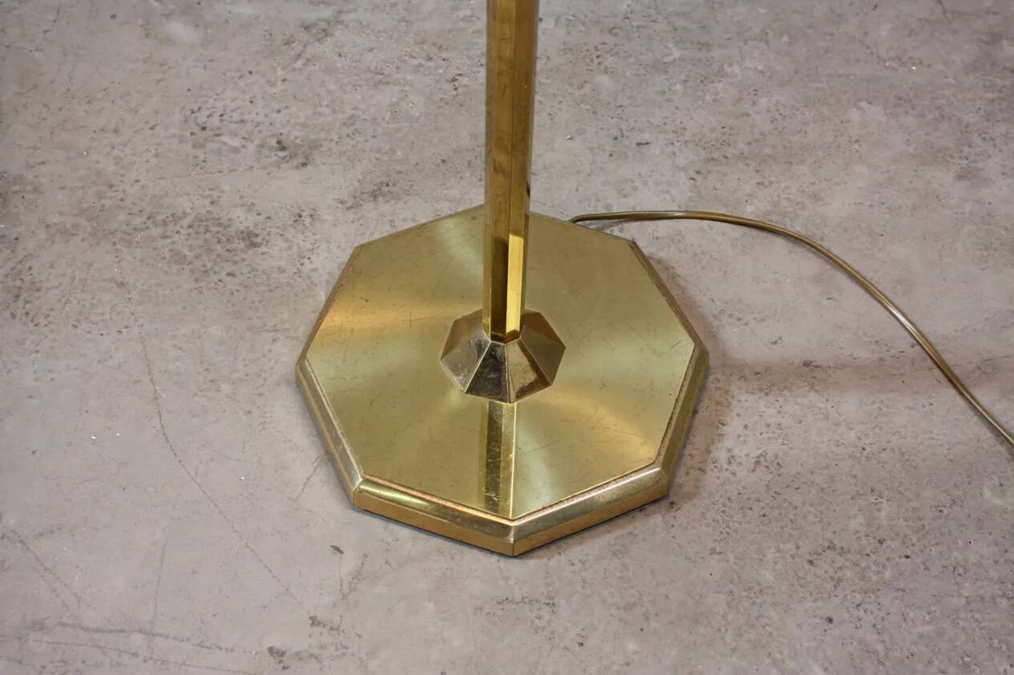 Brass floor lamp, 1970s