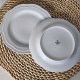 Dessert plates in porcelain