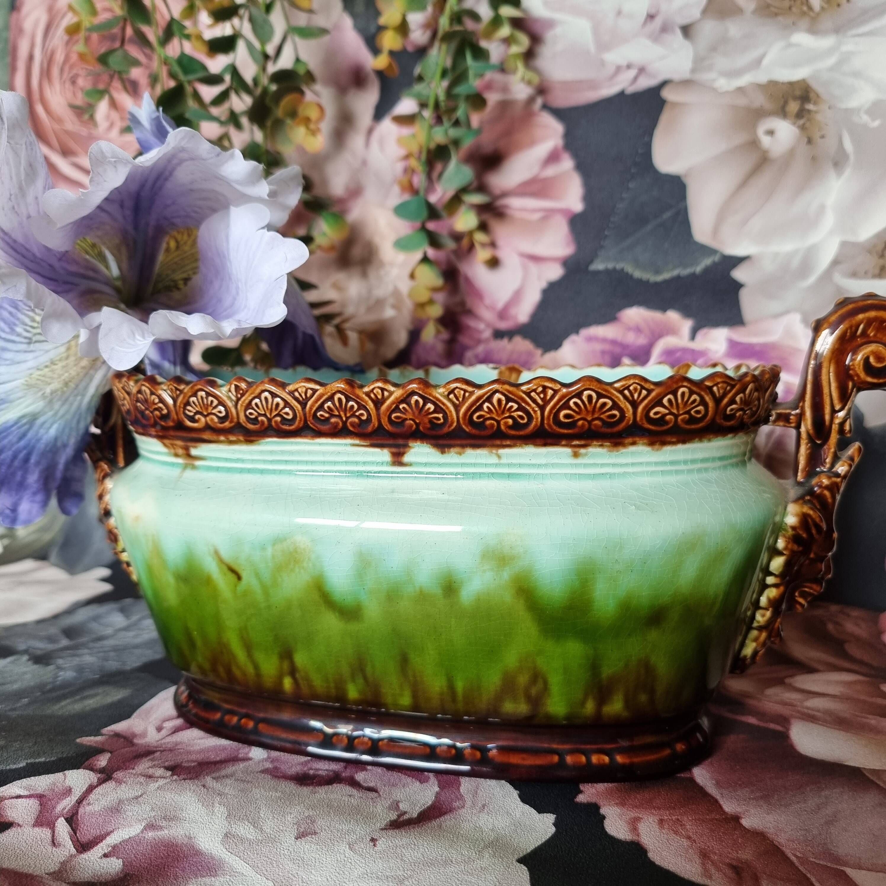 19th century French Art Nouveau planter in barbonite ceramic and m