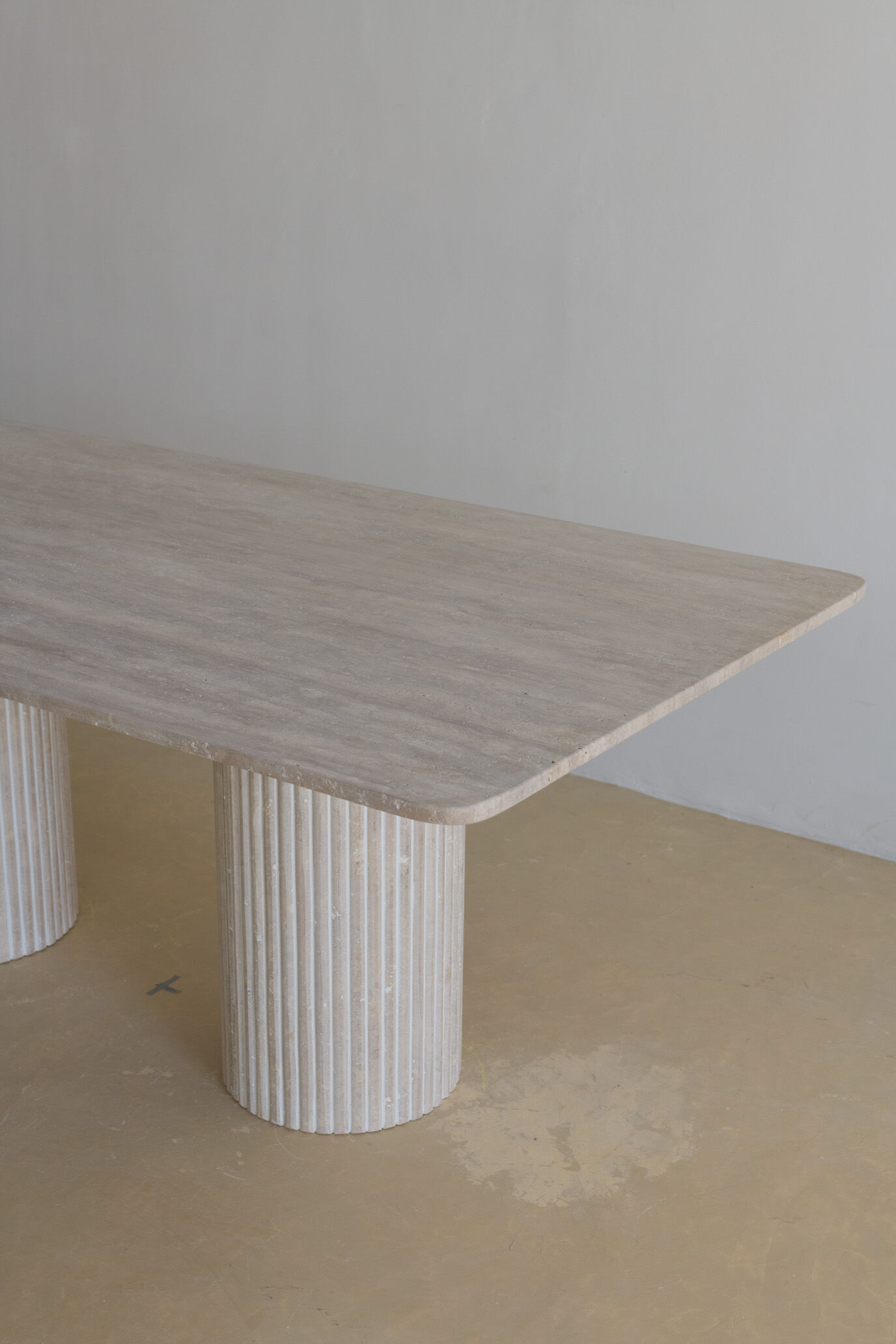 Olympia rectangular dining table - 180x90 - natural travertine