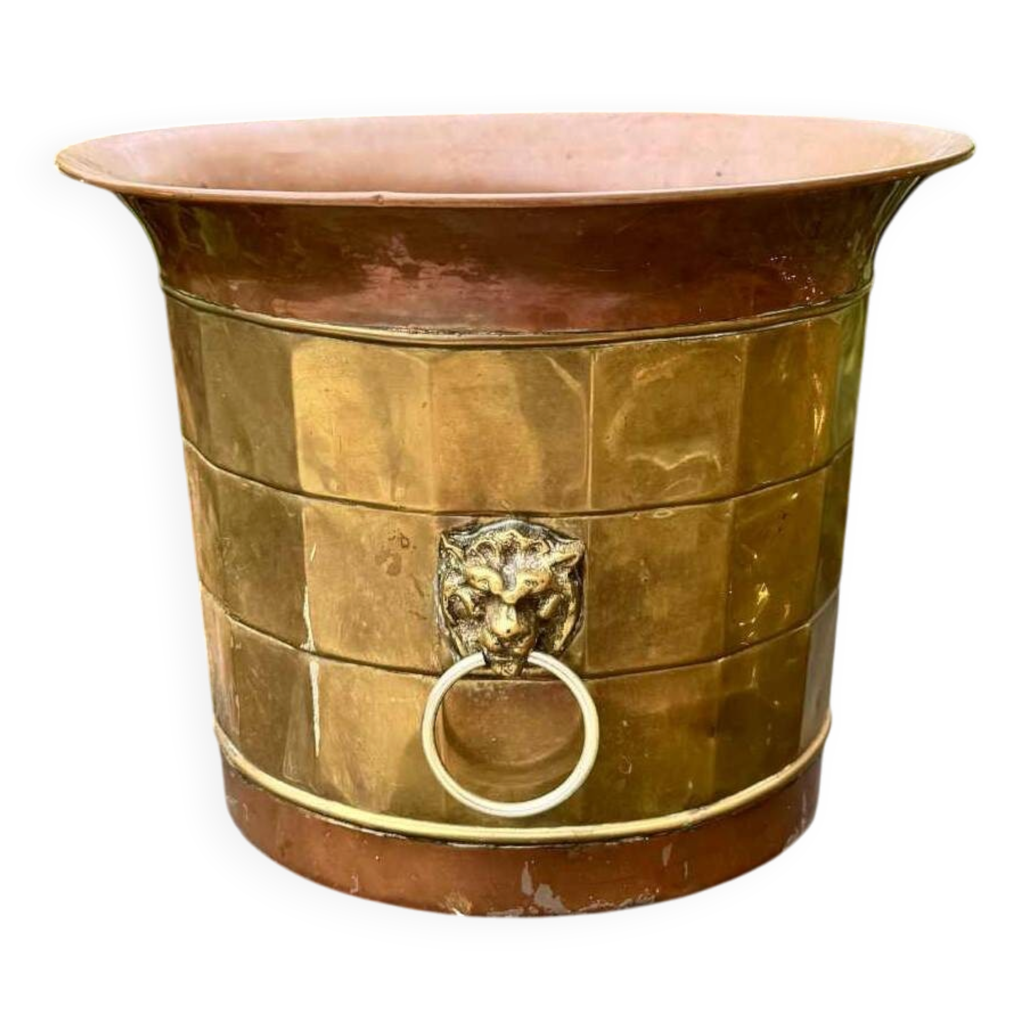 Large brass champagne bucket with baroque lion from the 19th century.