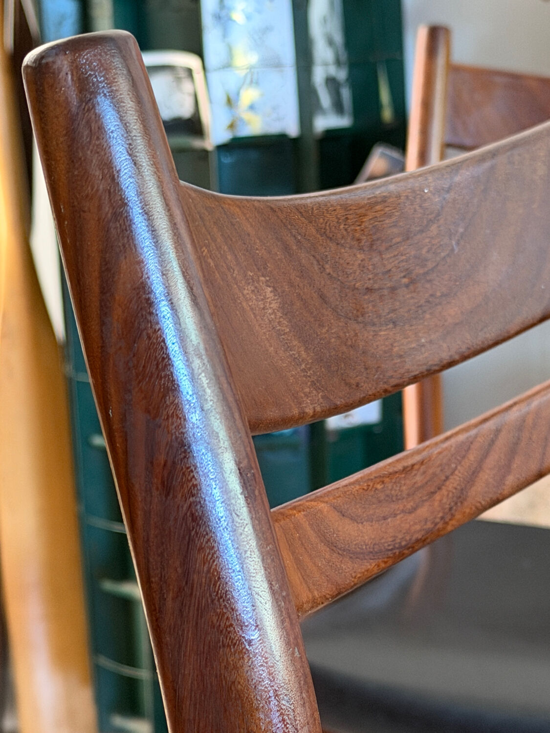 Set of 4 Mid-Century chairs – Gessef (Italy)