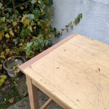 Farm table