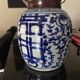 Asian lamp from the early 20th century in blue and white ceramic.