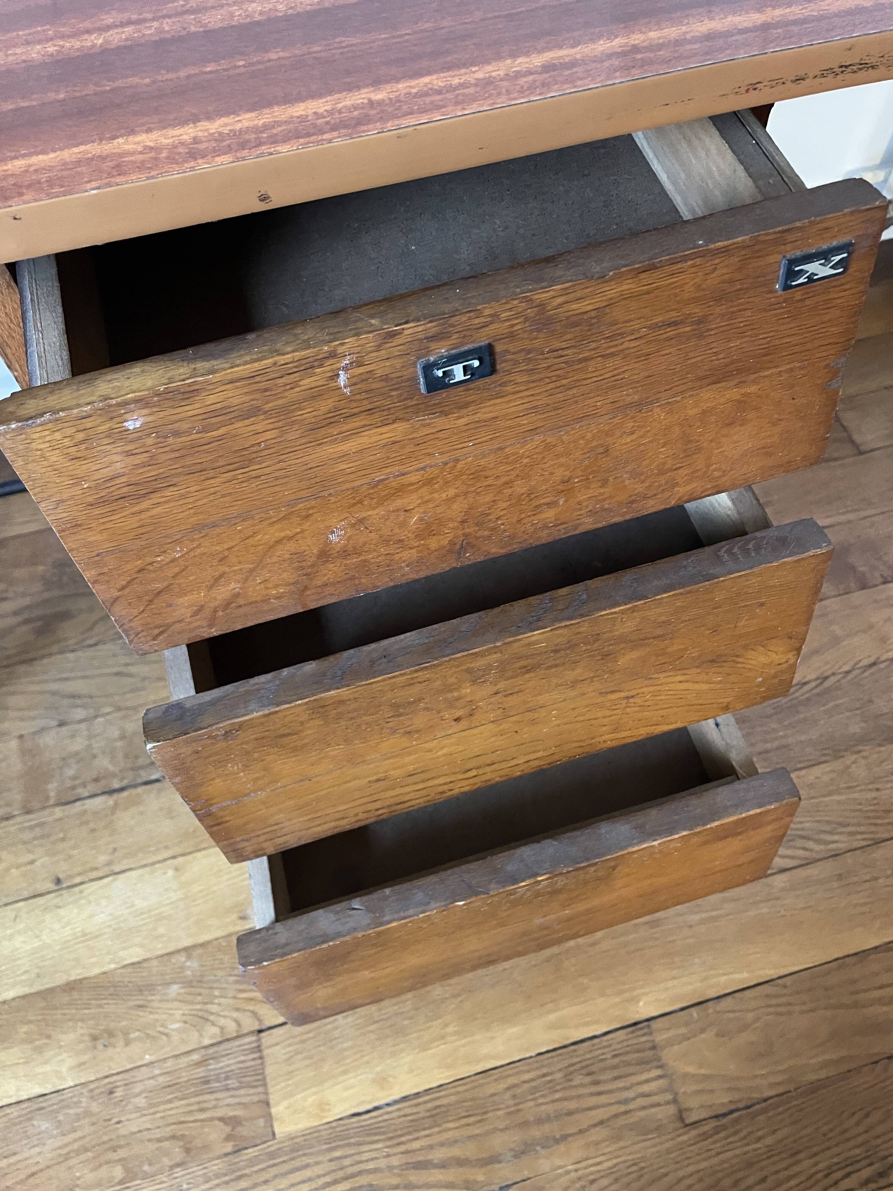 Bureau scandinave design vintage