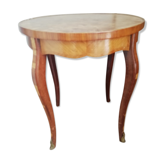 Louis XV merisier marquetry round side table