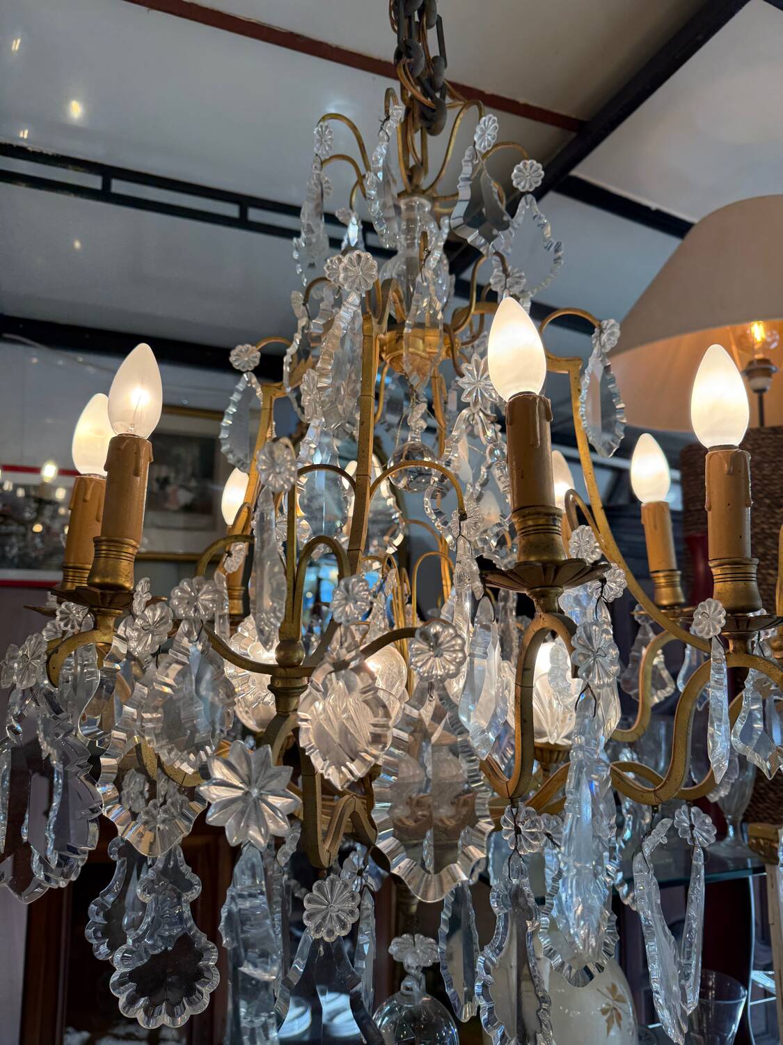 Baccarat 12-light chandelier