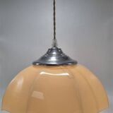 Opaline suspension