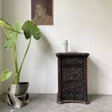 Commode XIXème pin noirci sculpté