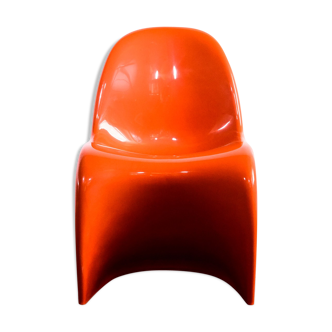 Panton Chair designed by Verner Panton produced by Fehlabaum
