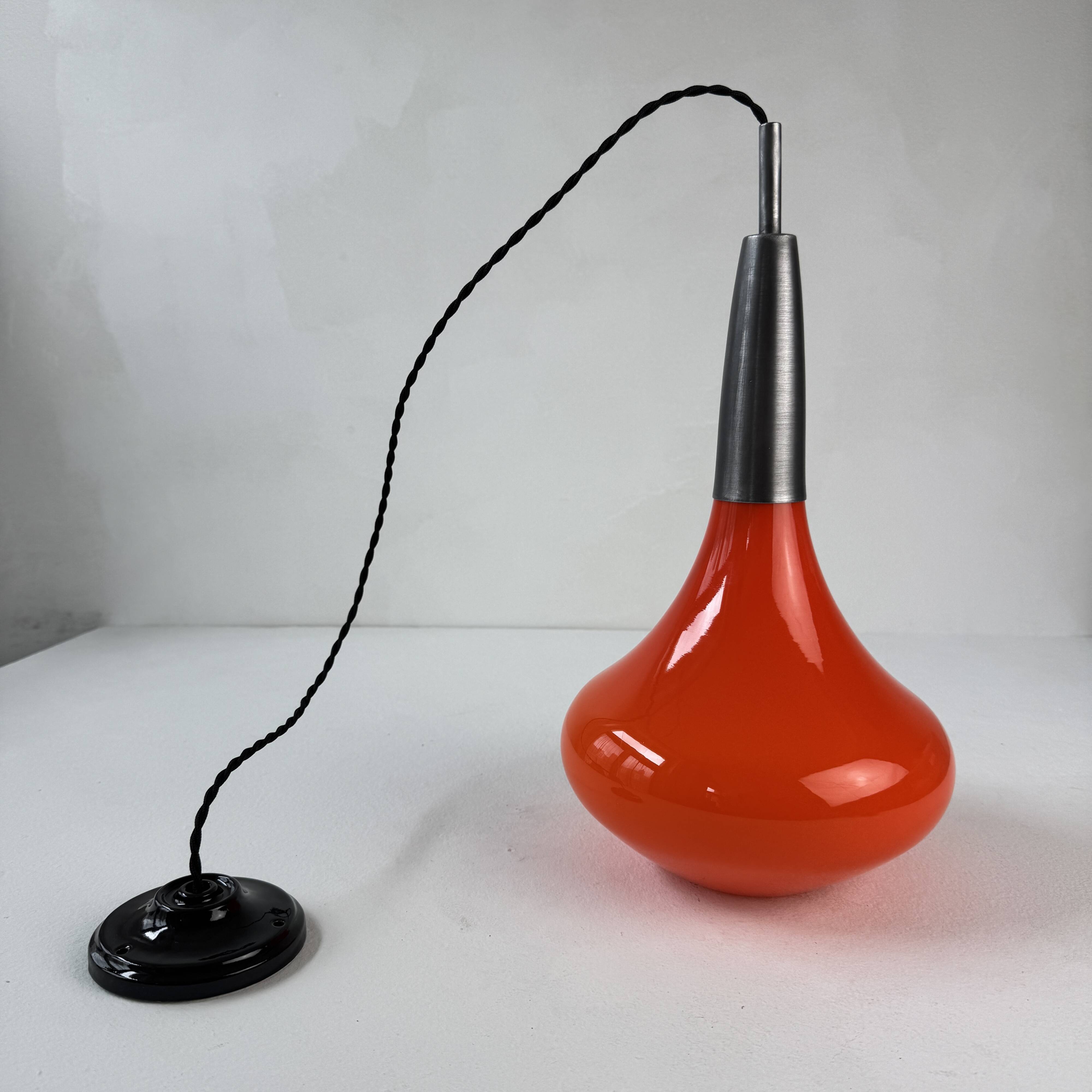 Ancienne suspension goutte orange 1970  vintage
