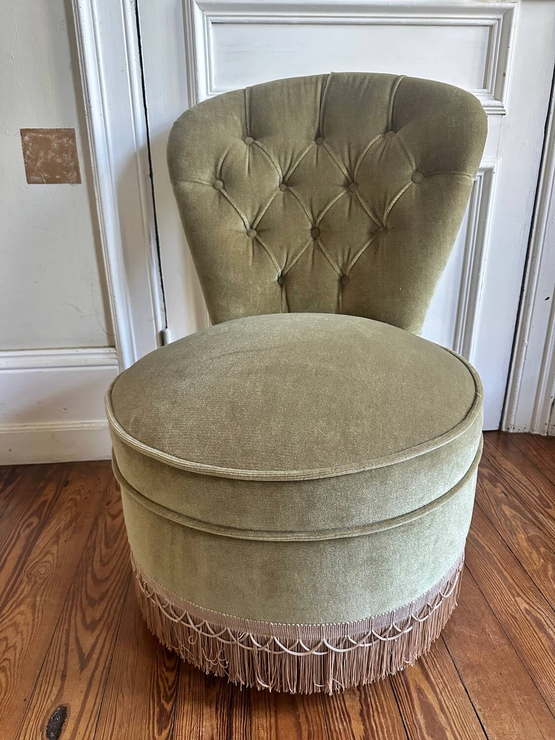 Fauteuil crapaud en velours