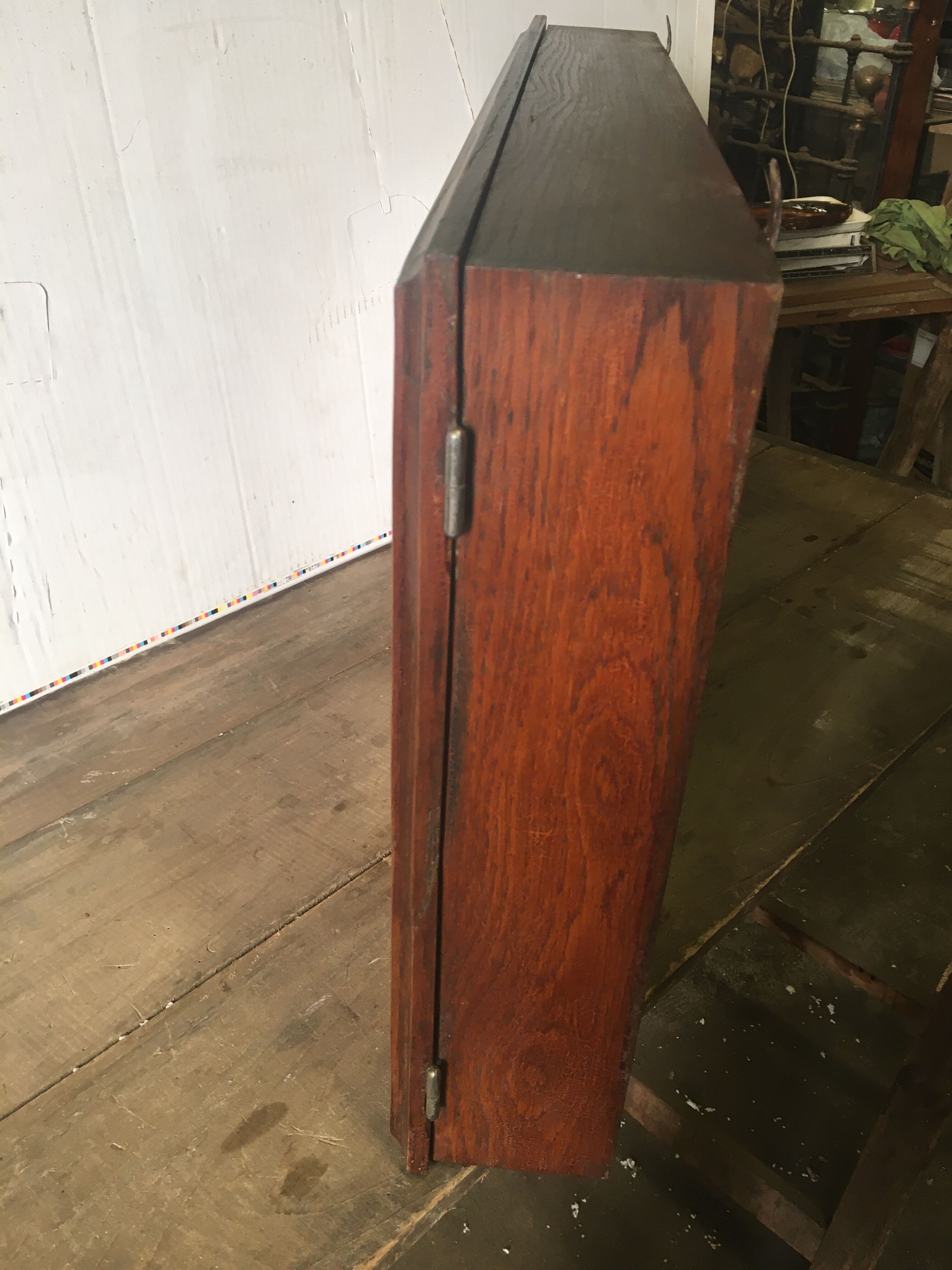 Small shop window oak 50s