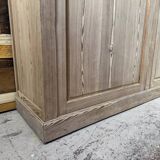 Large workshop wardrobe in pitch pine - Early 20th century