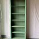 Bibliothèque étagère vintage verte en bois massif