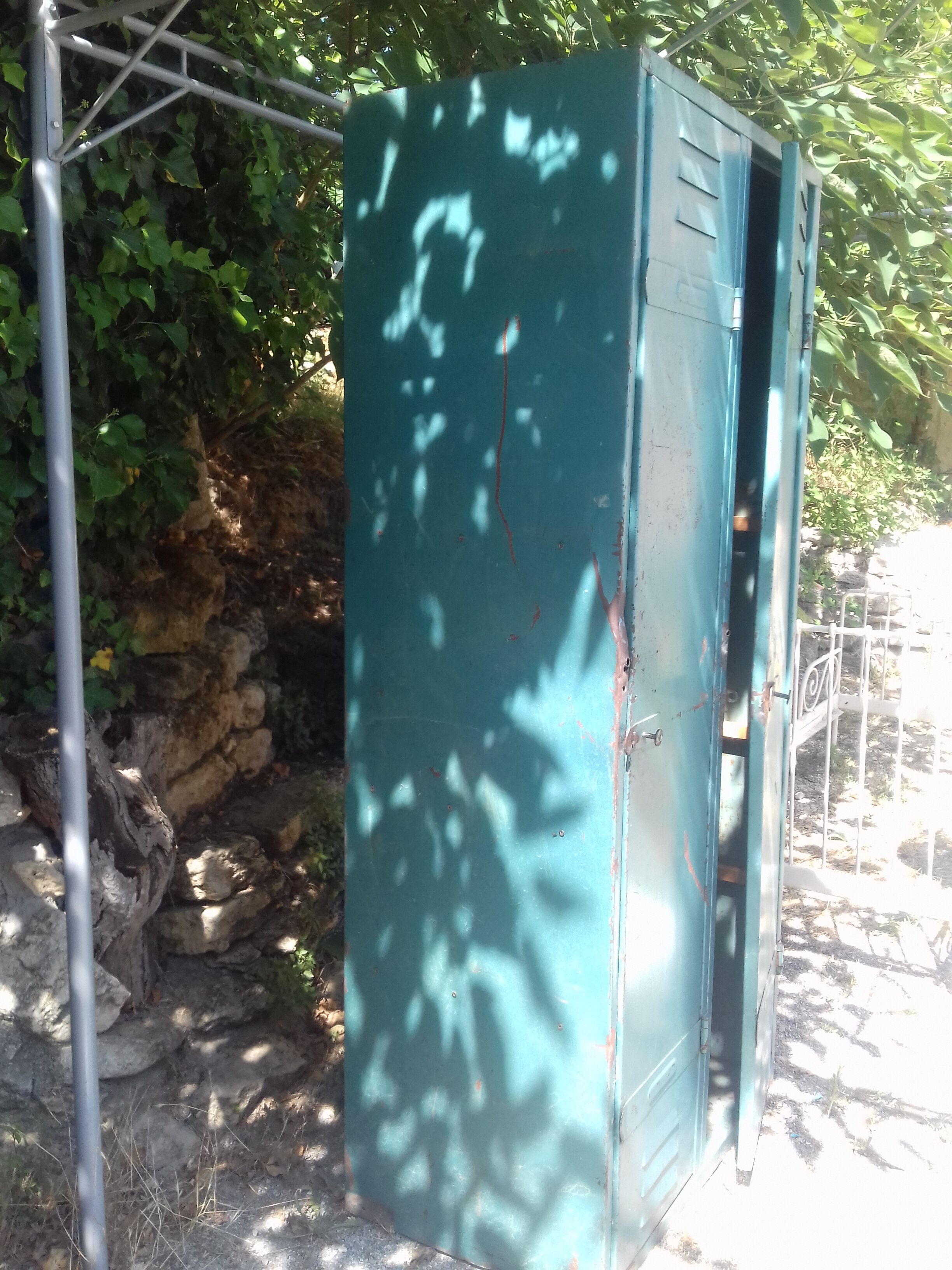 Wardrobe double cloakroom metal