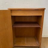 Storage cabinet