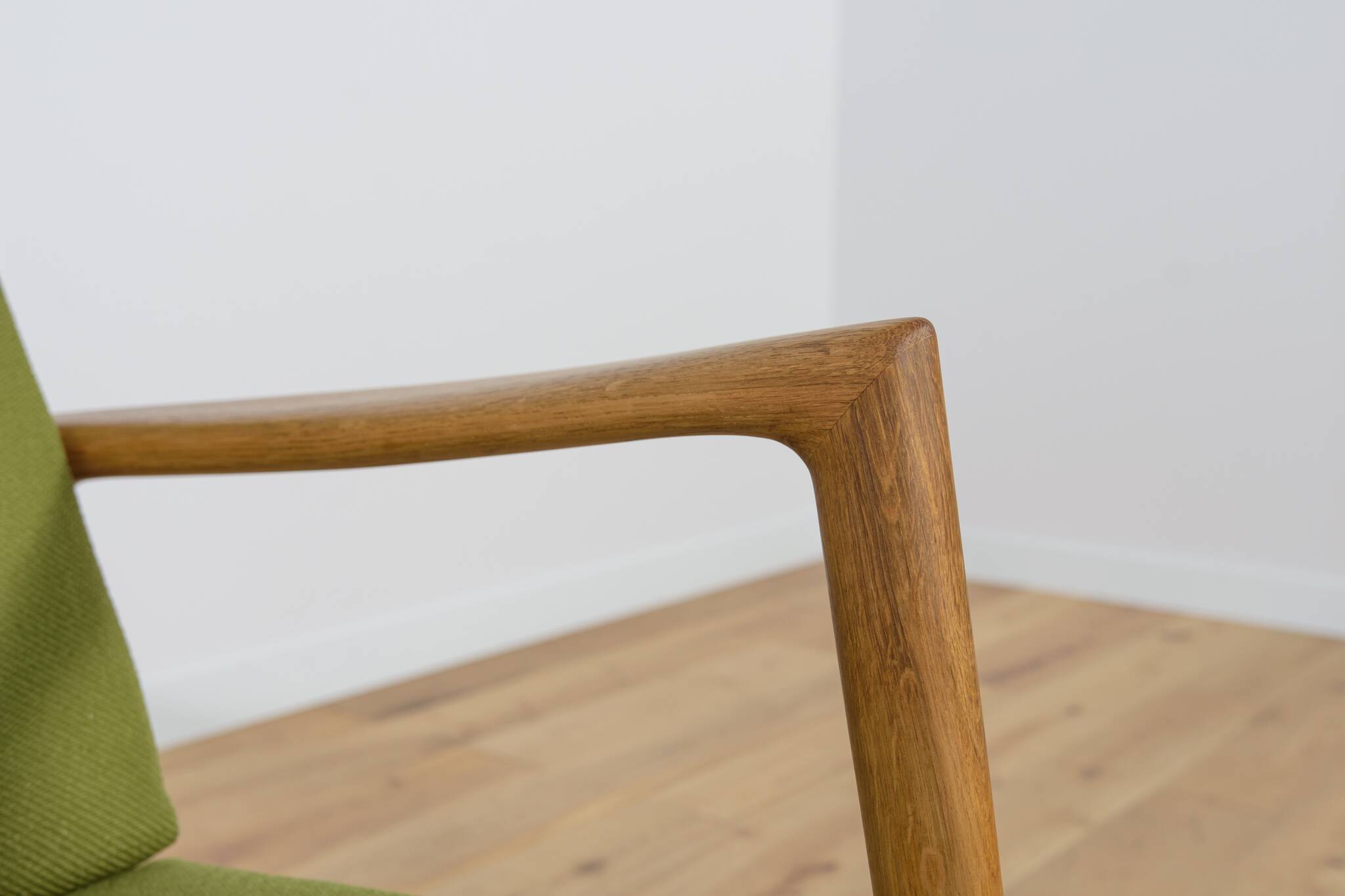 Model 300-139 Armchair from Swarzędz Factory, 1960s