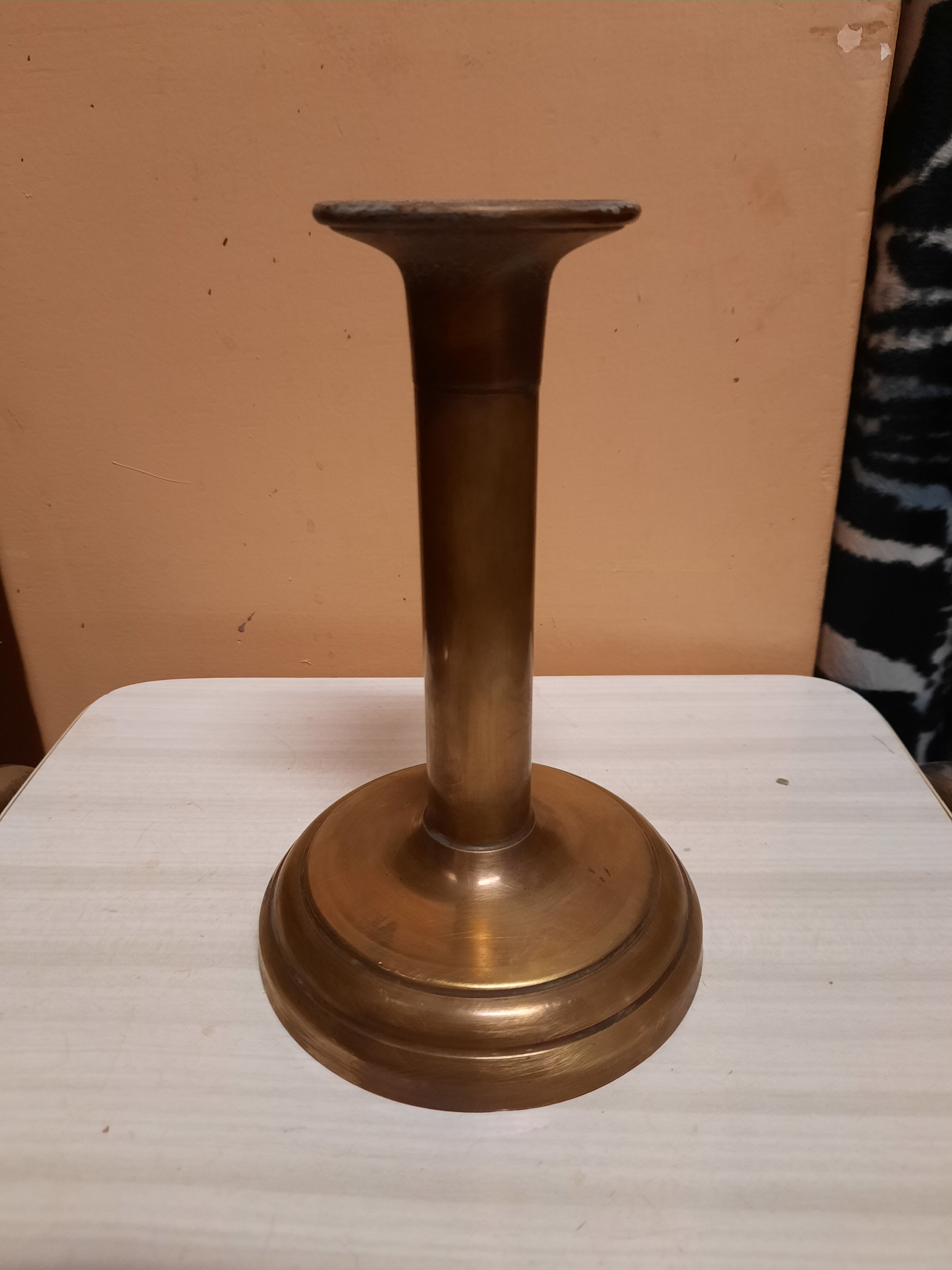 Golden candle holder