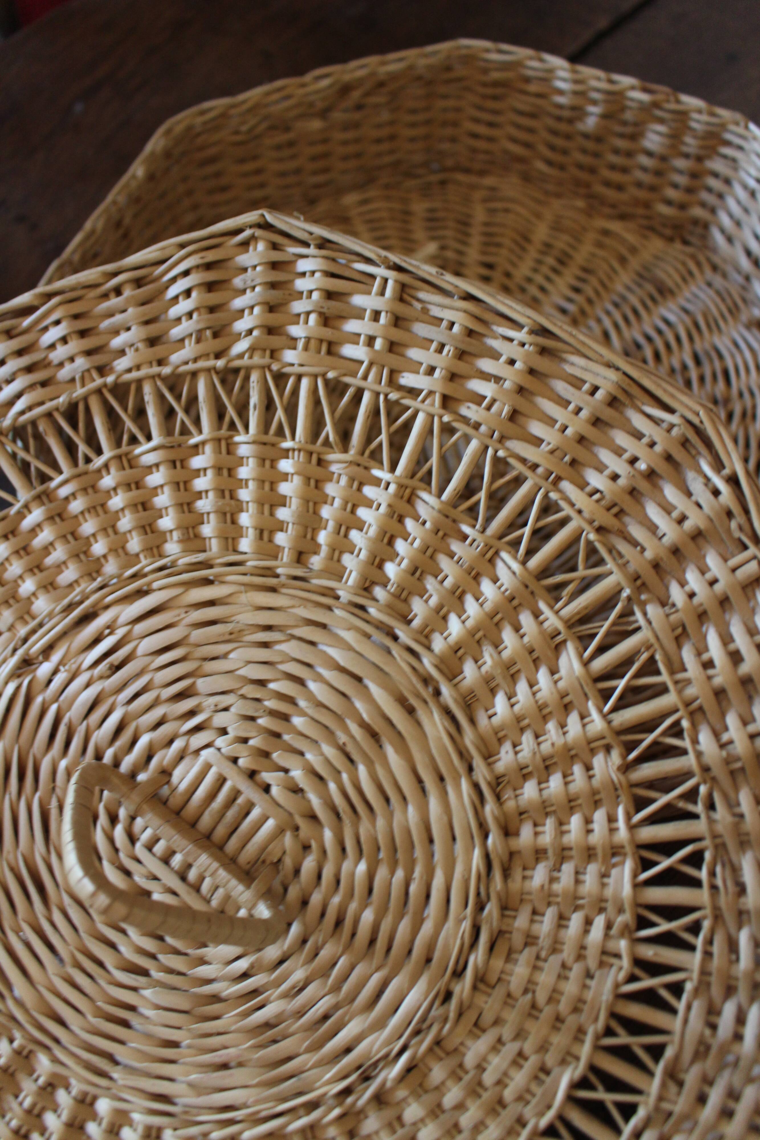 Vintage Octagonal Wicker Basket with Lid