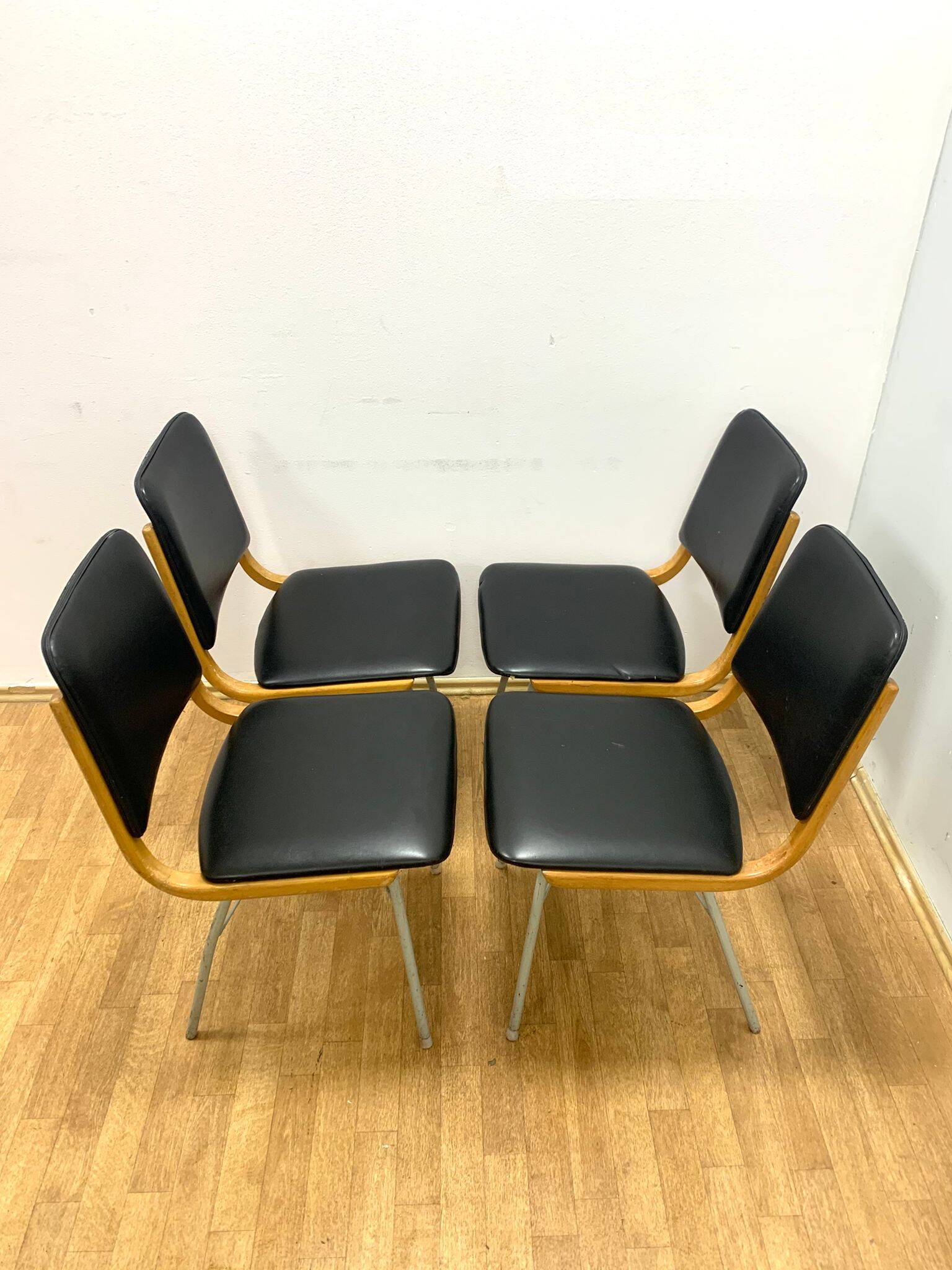 Mid-century dining chairs by Miroslav Navrátil for TON, 1960s (set of 4)
