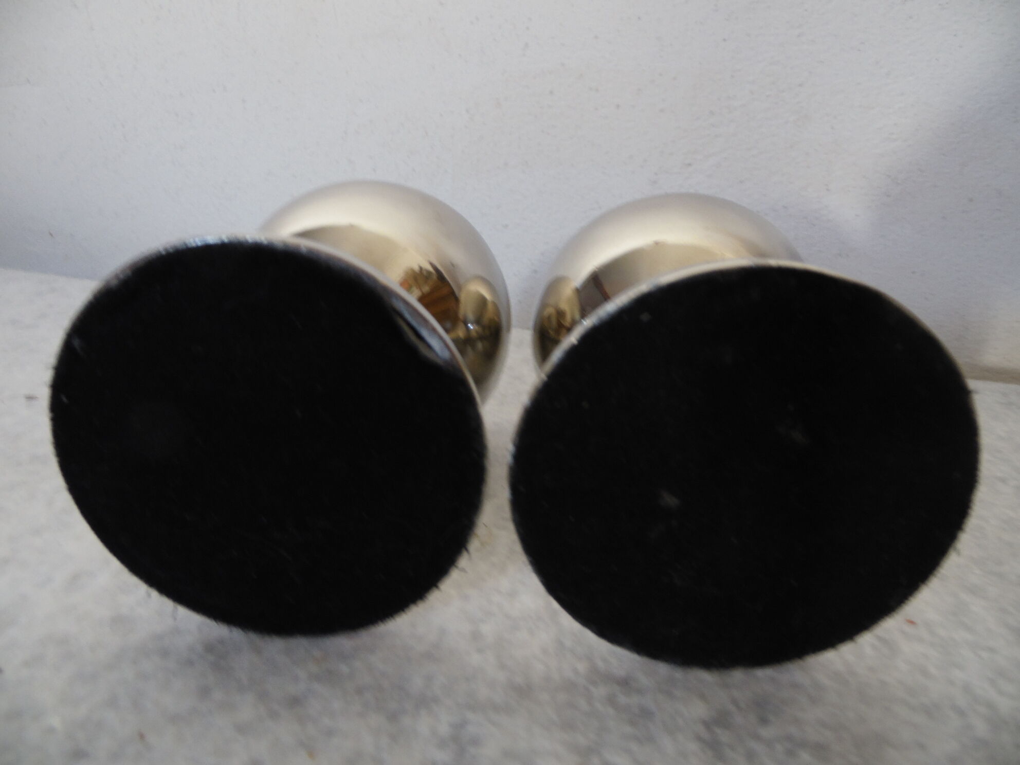Scandinavian candlesticks duo