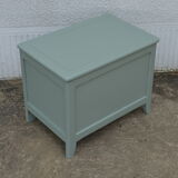 Toy chest, chest vintage shoes