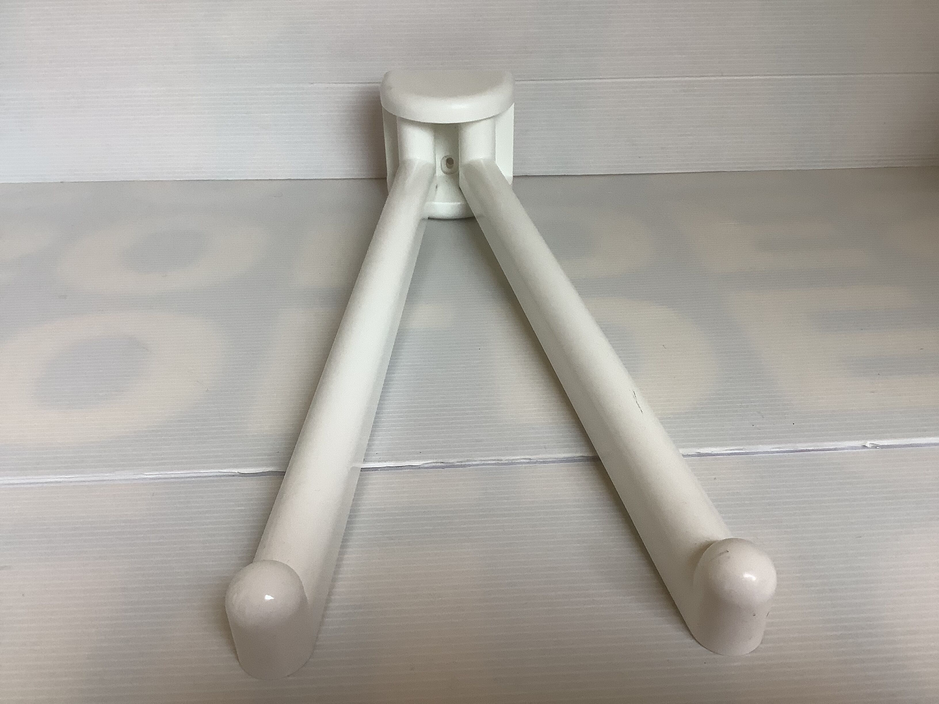 Towel rack white Space age Italy metal plastica