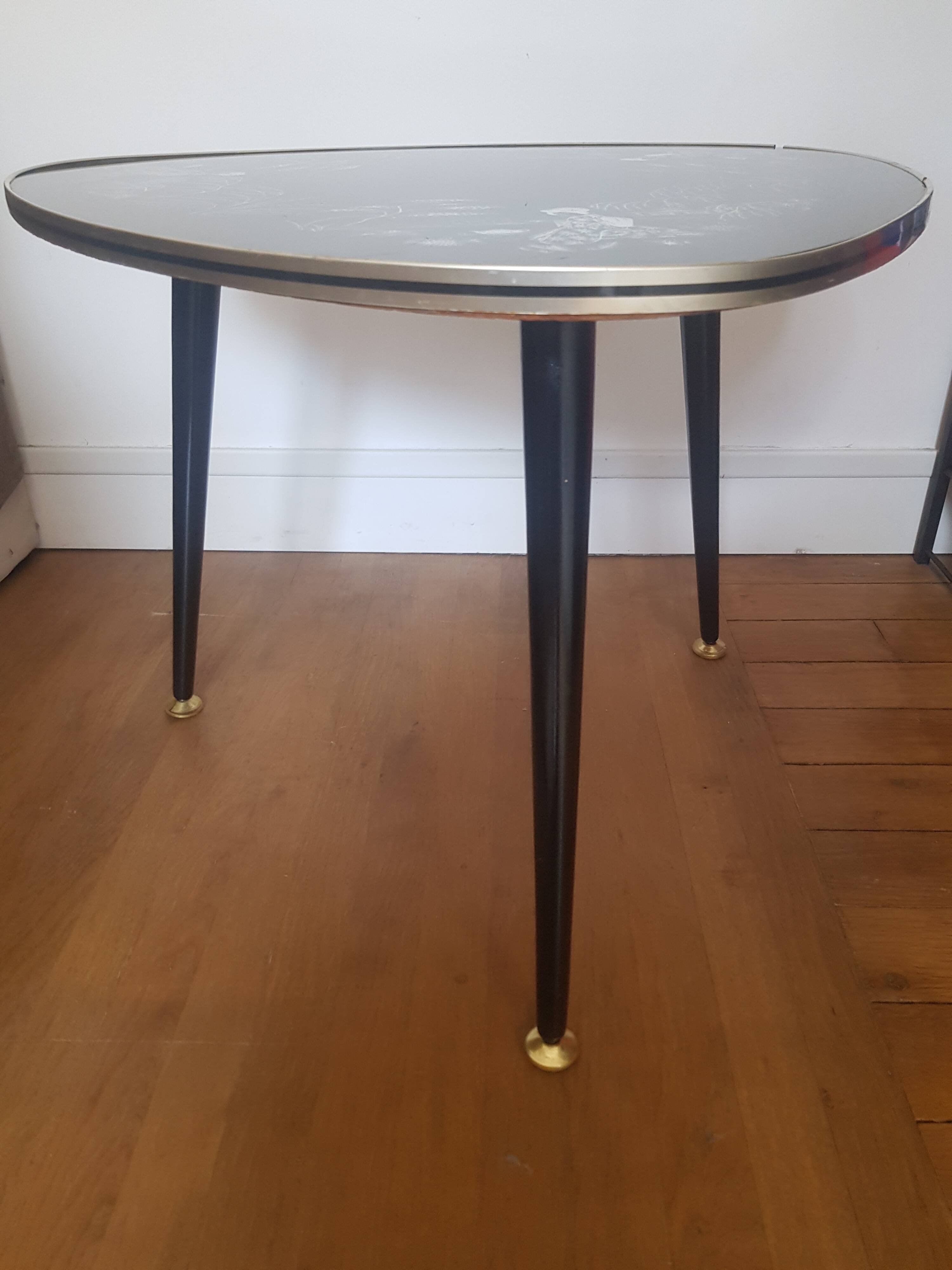 Table basse tripode Art Déco
