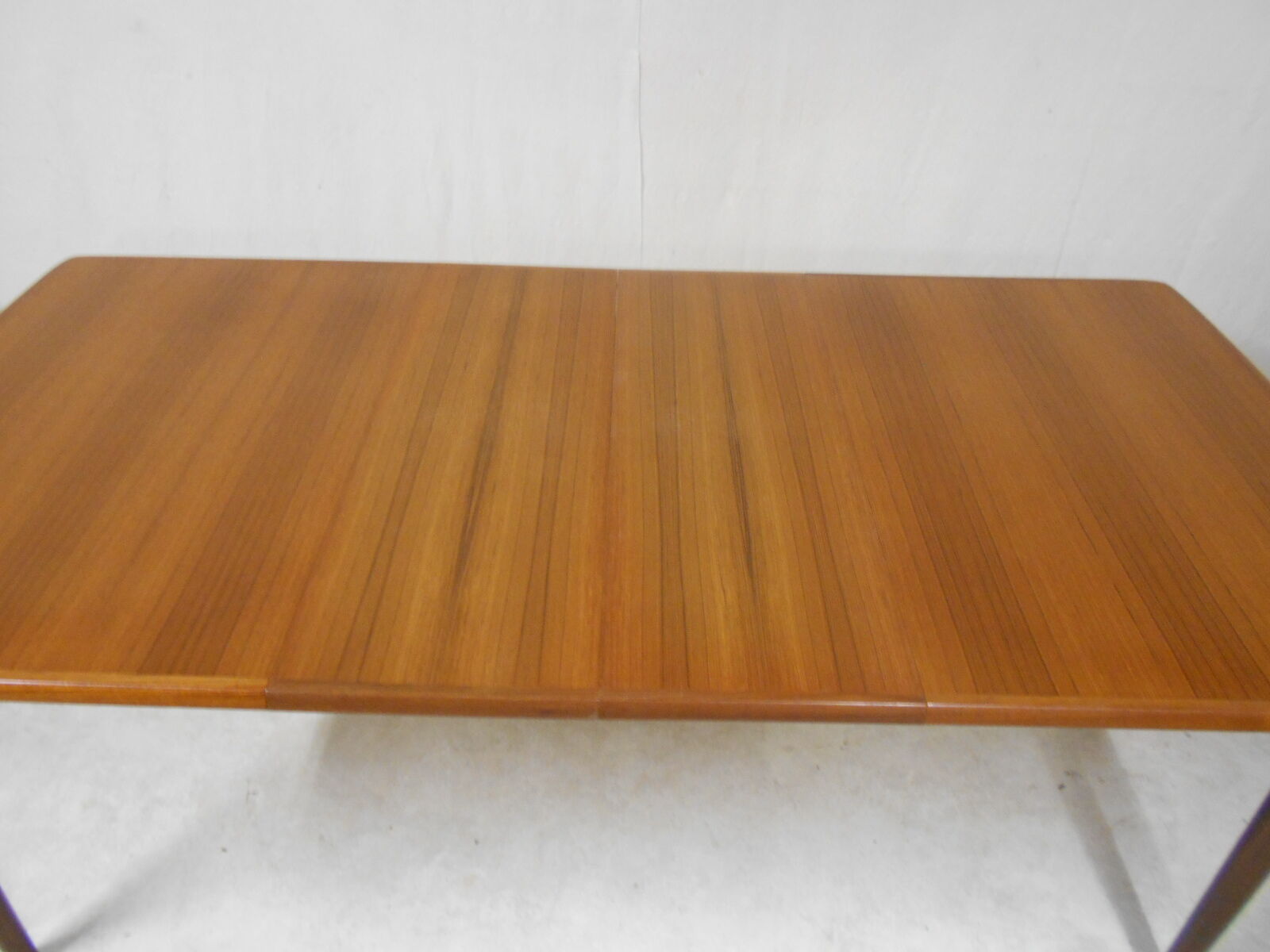 Scandinavian teak expandable table