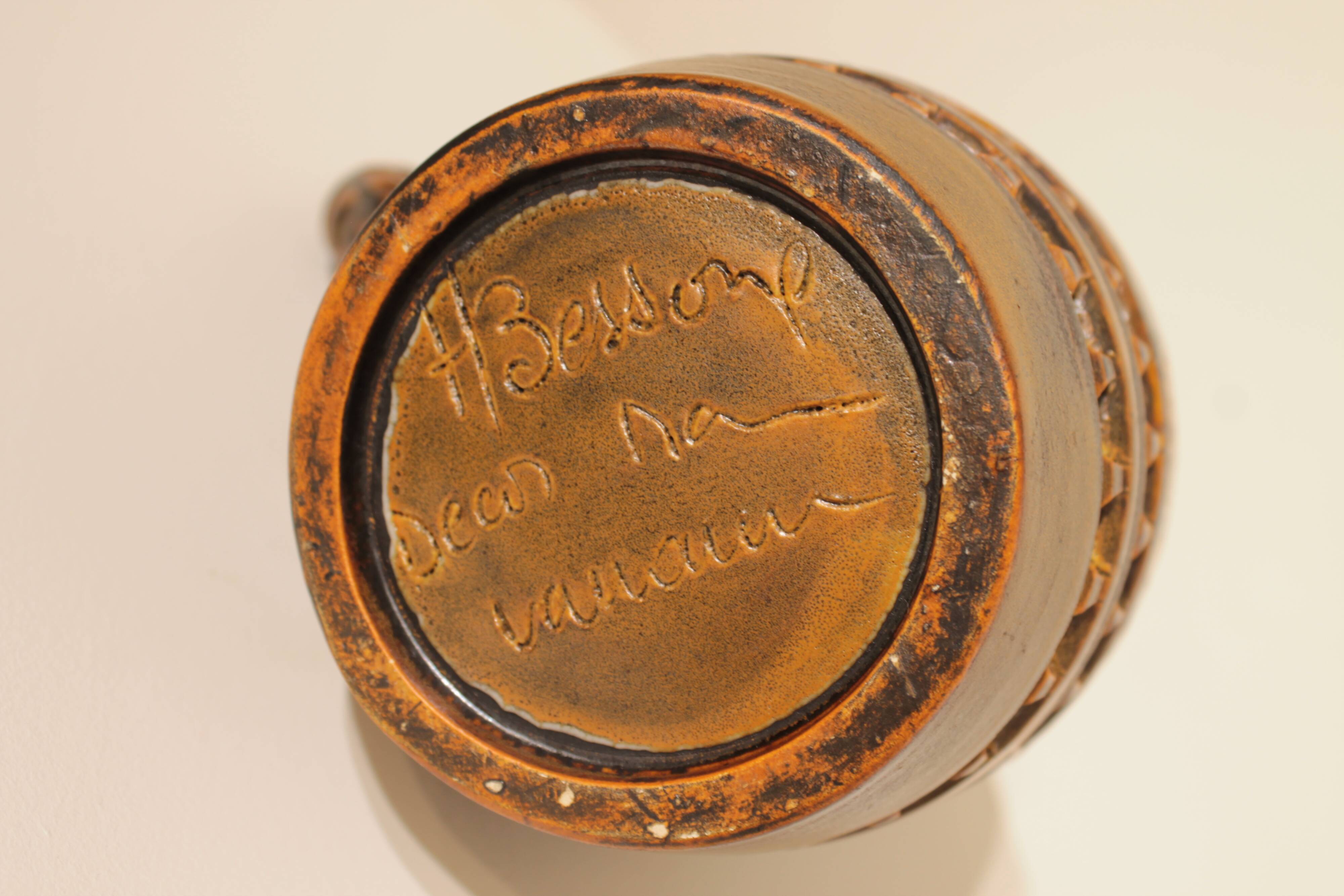 Grand pichet en céramique de Huguette Bessone