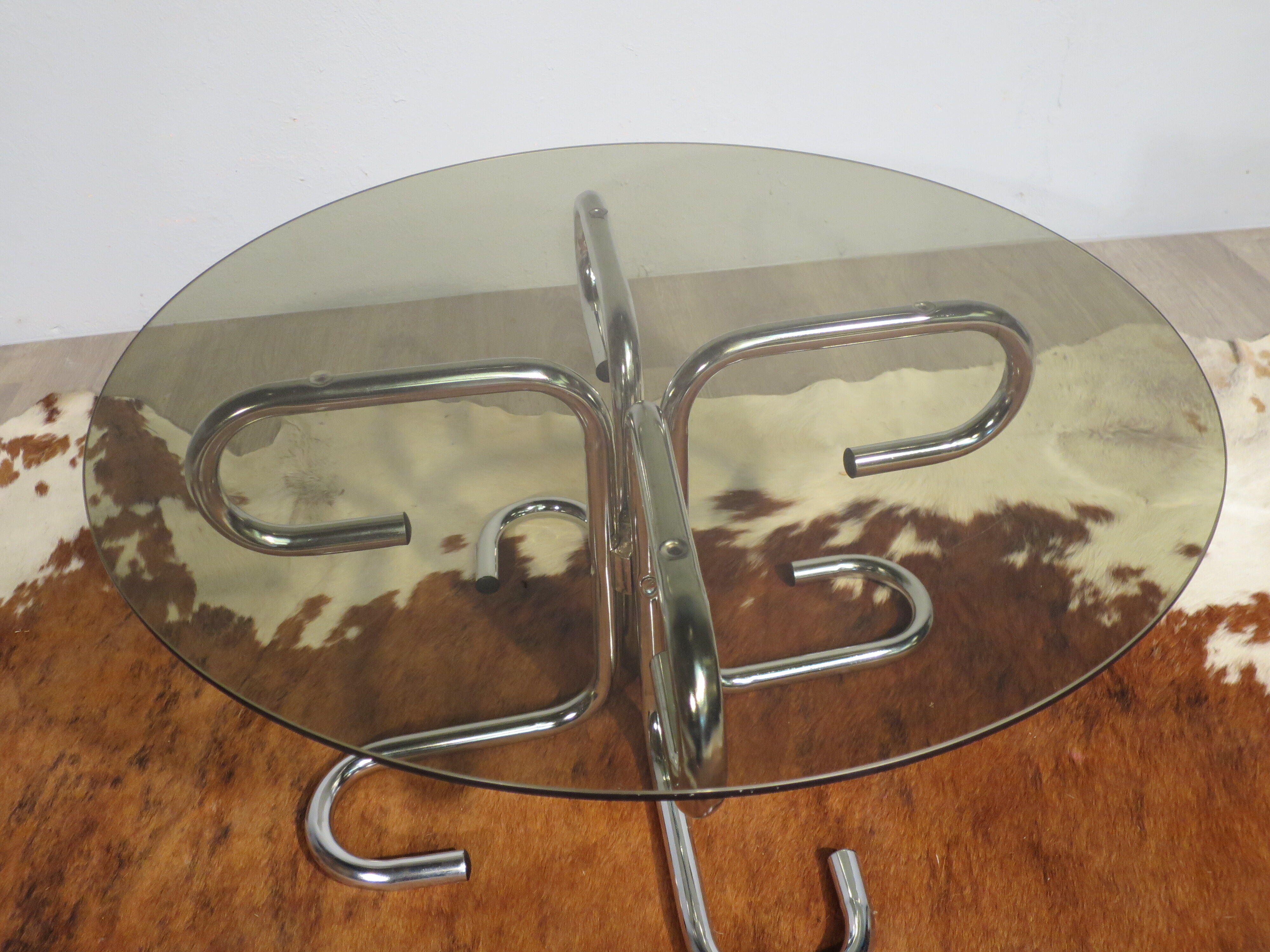 Coffee table chrome and glass table