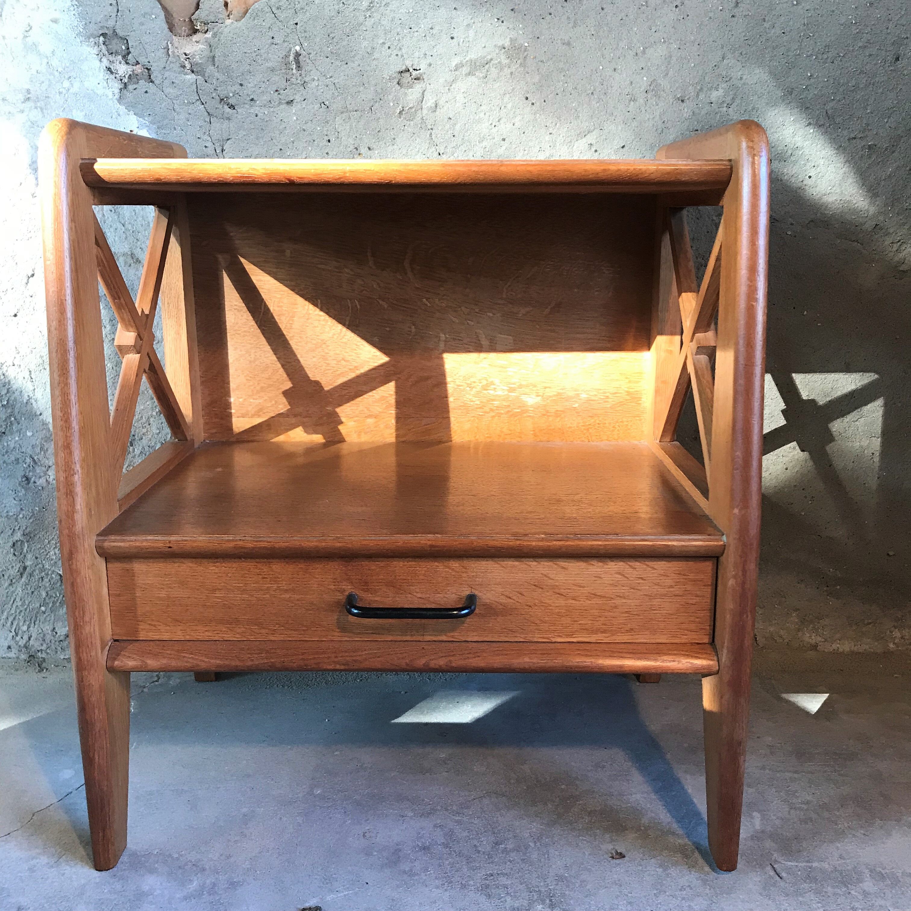 Bedside wooden massif