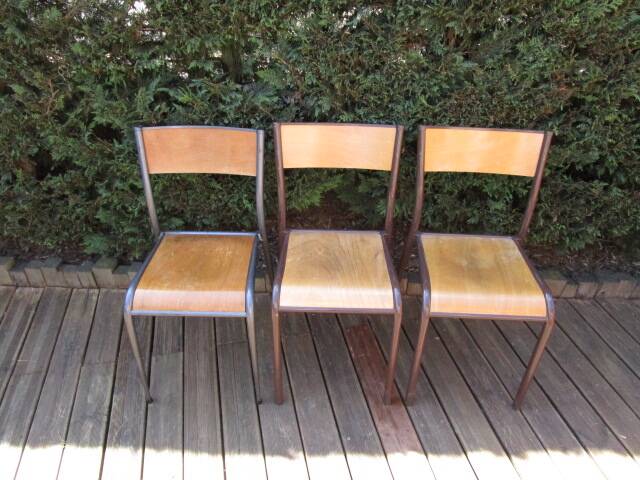 Set of 3 old school chairs