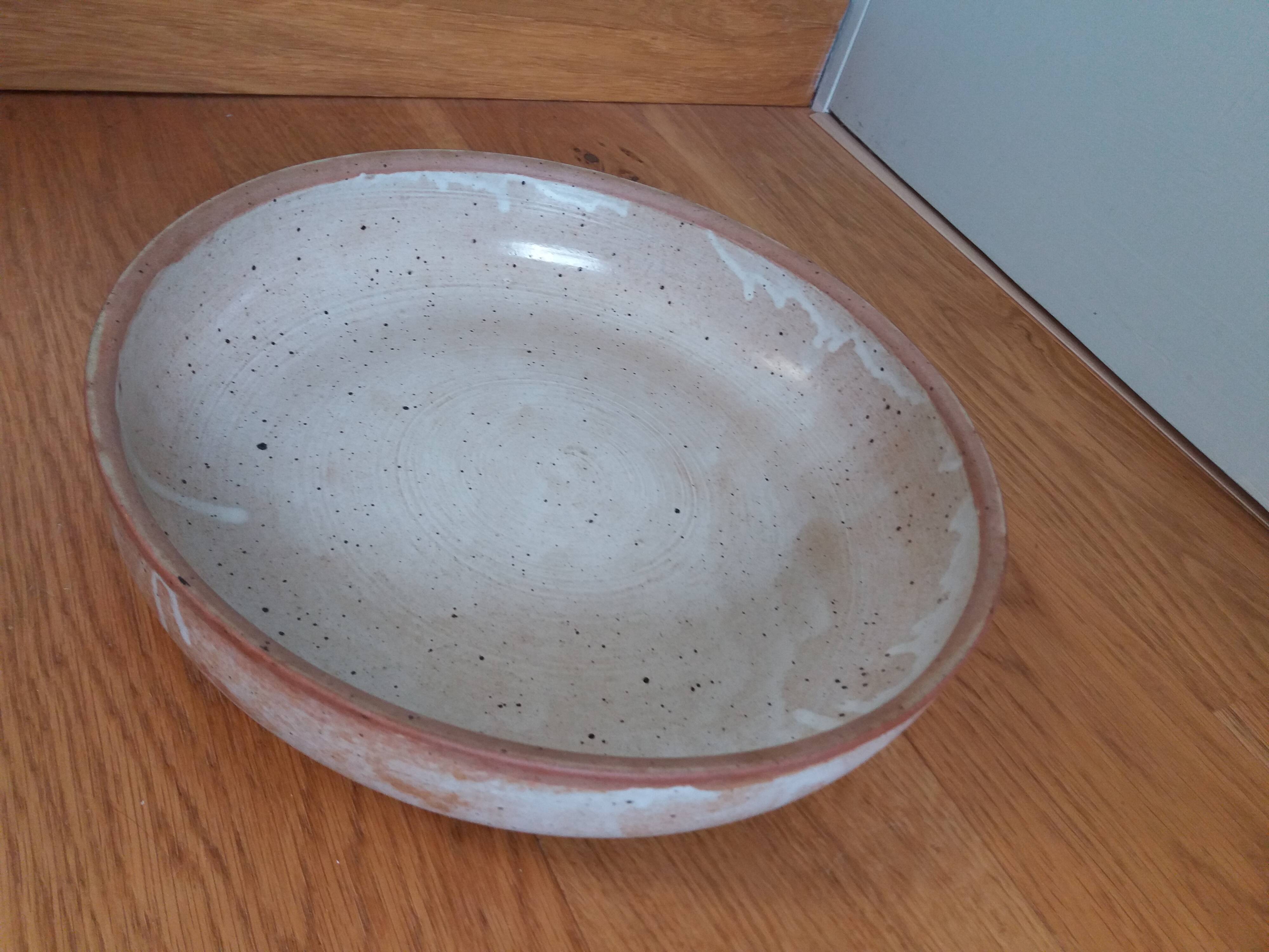 Deep dish stoneware salad bowl 31 cm