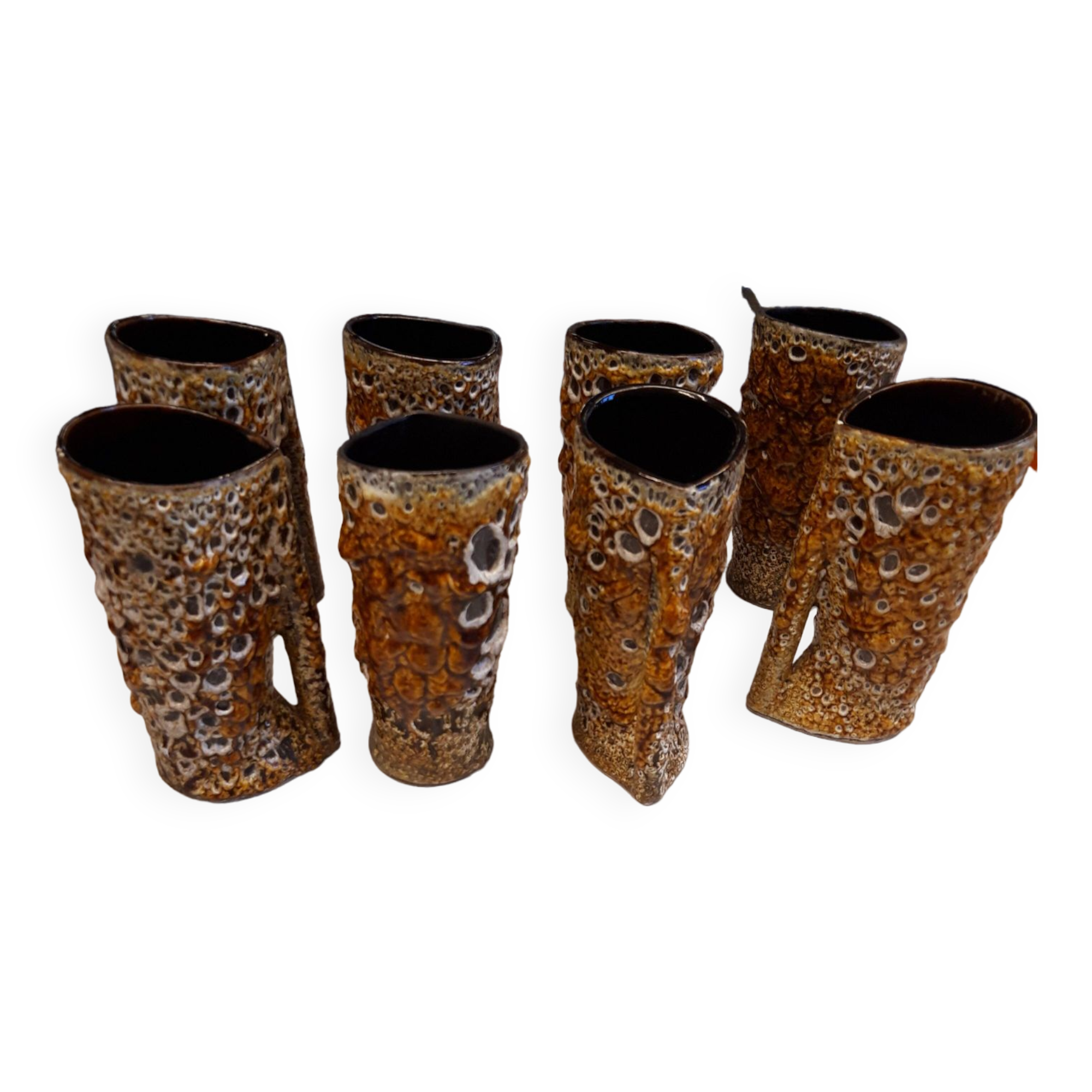 Set of 8 glazed ceramic mugs