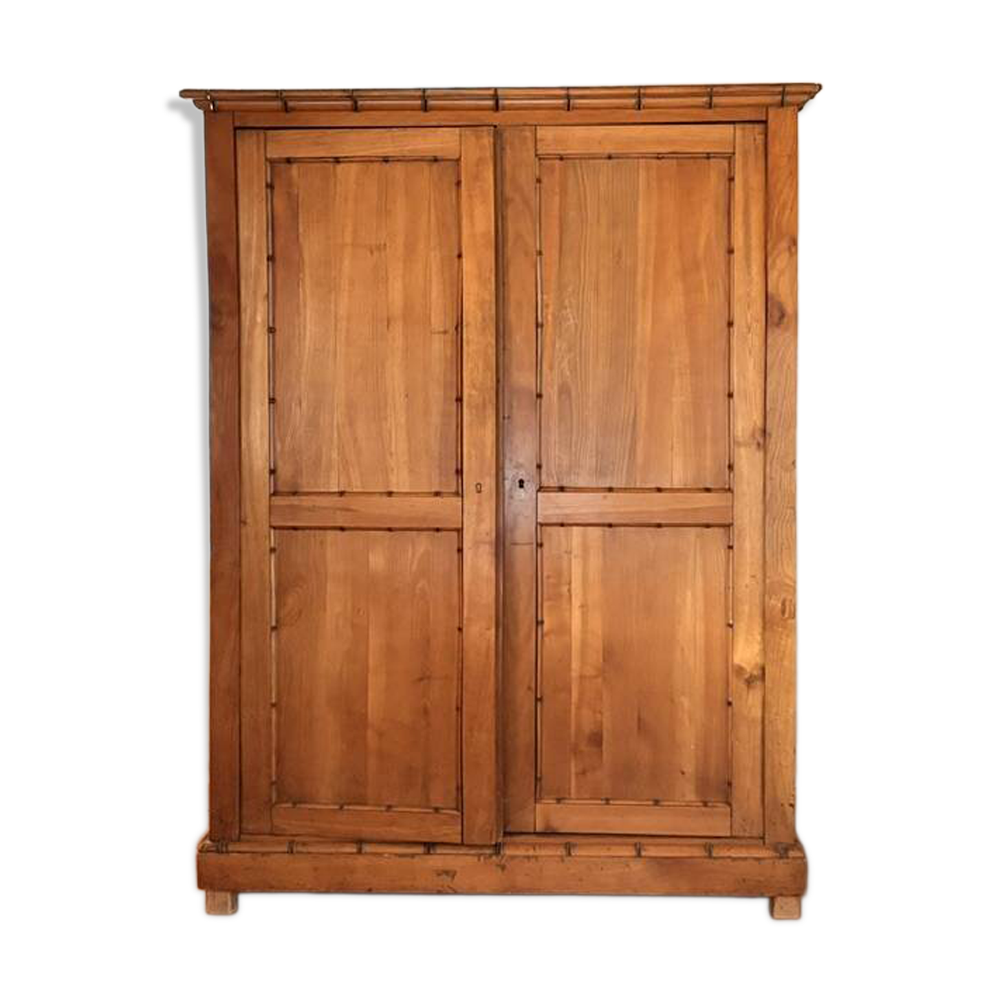 Bamboo wardrobe