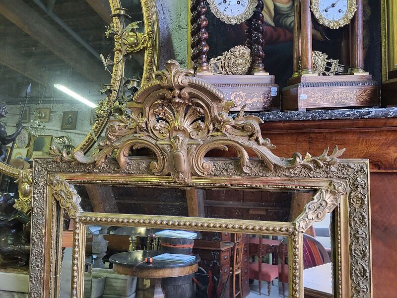Mirror dora Louis XV with frame of the XIXth century