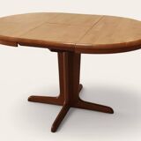 Extendable dining table, 70s