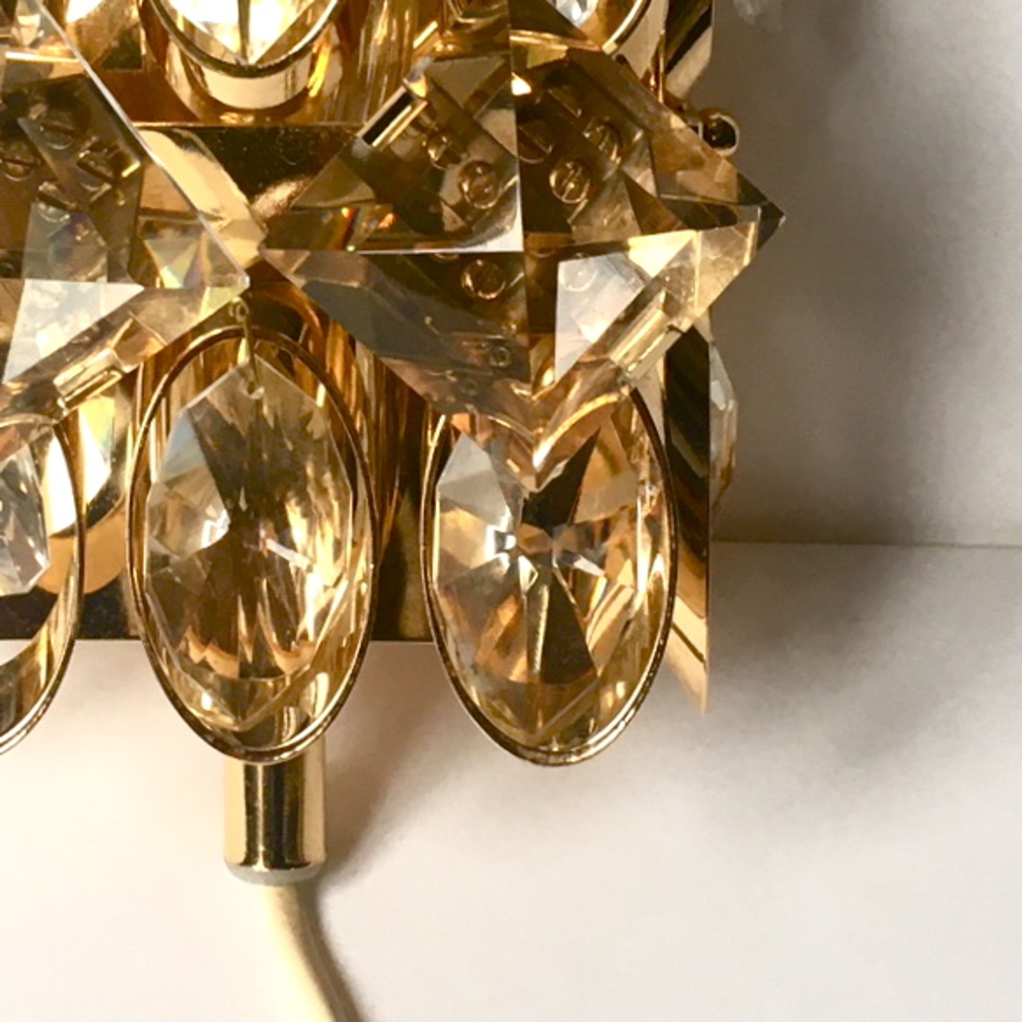 Applique en laiton doré et cristal de Palwa design 1960