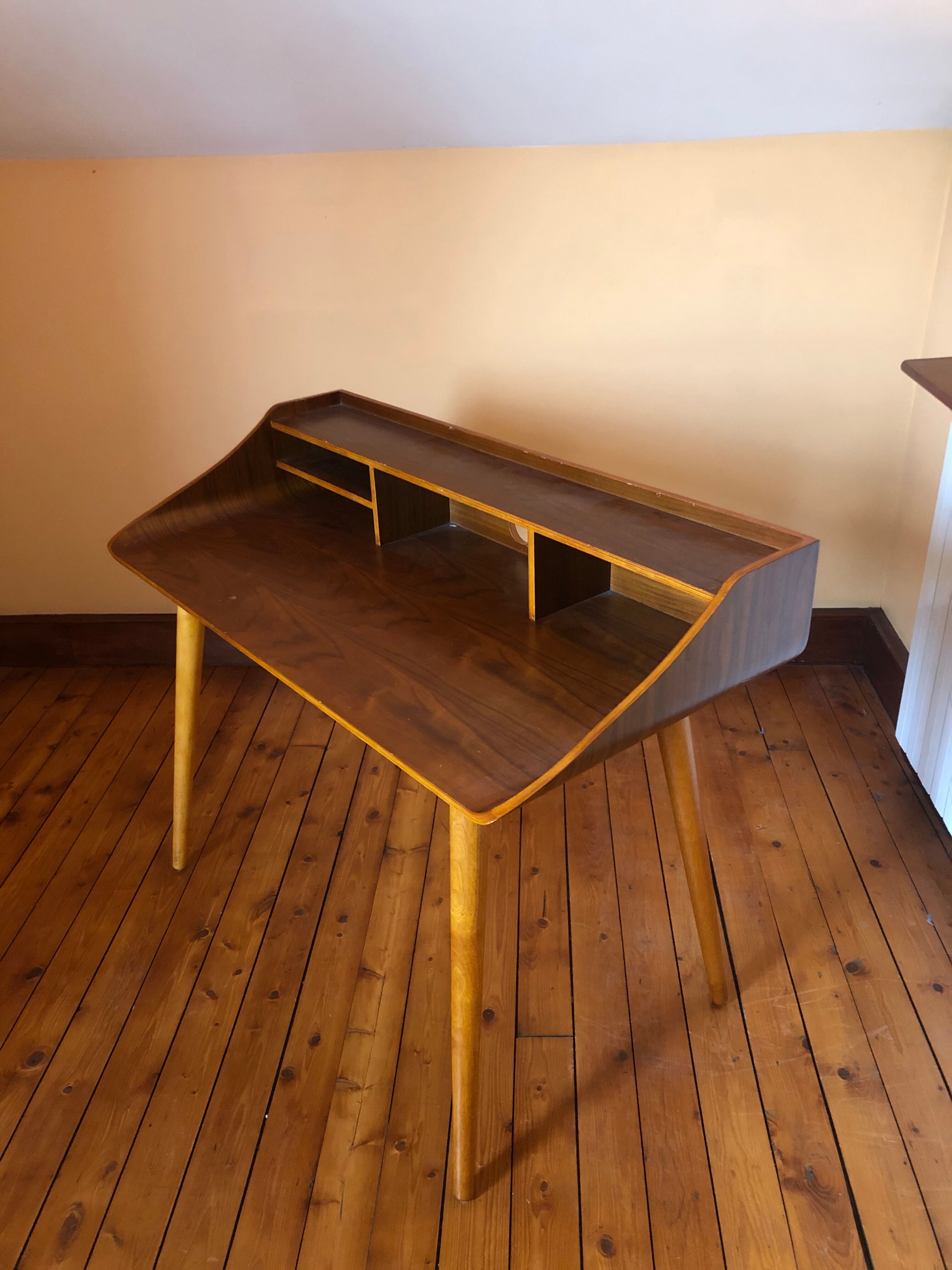 Scandinavian desk