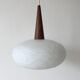 Suspension en verre opalin et teck par Louis Kalff pour Philips, 1960s