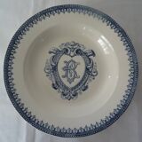 Assiette  terre de fer faience ancienne monogramme B