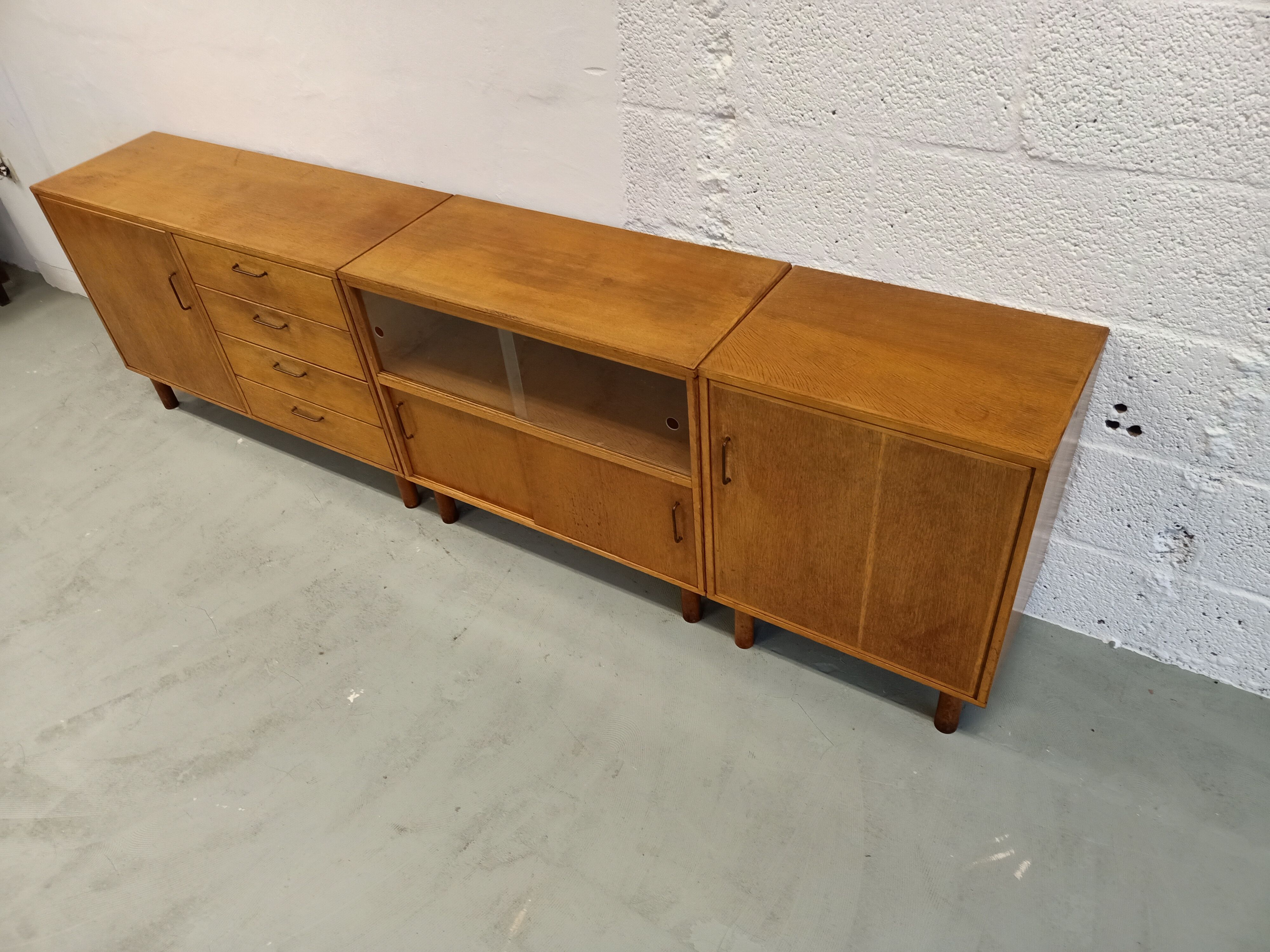 Dutch sicdeboard in 3 parts, 1950's