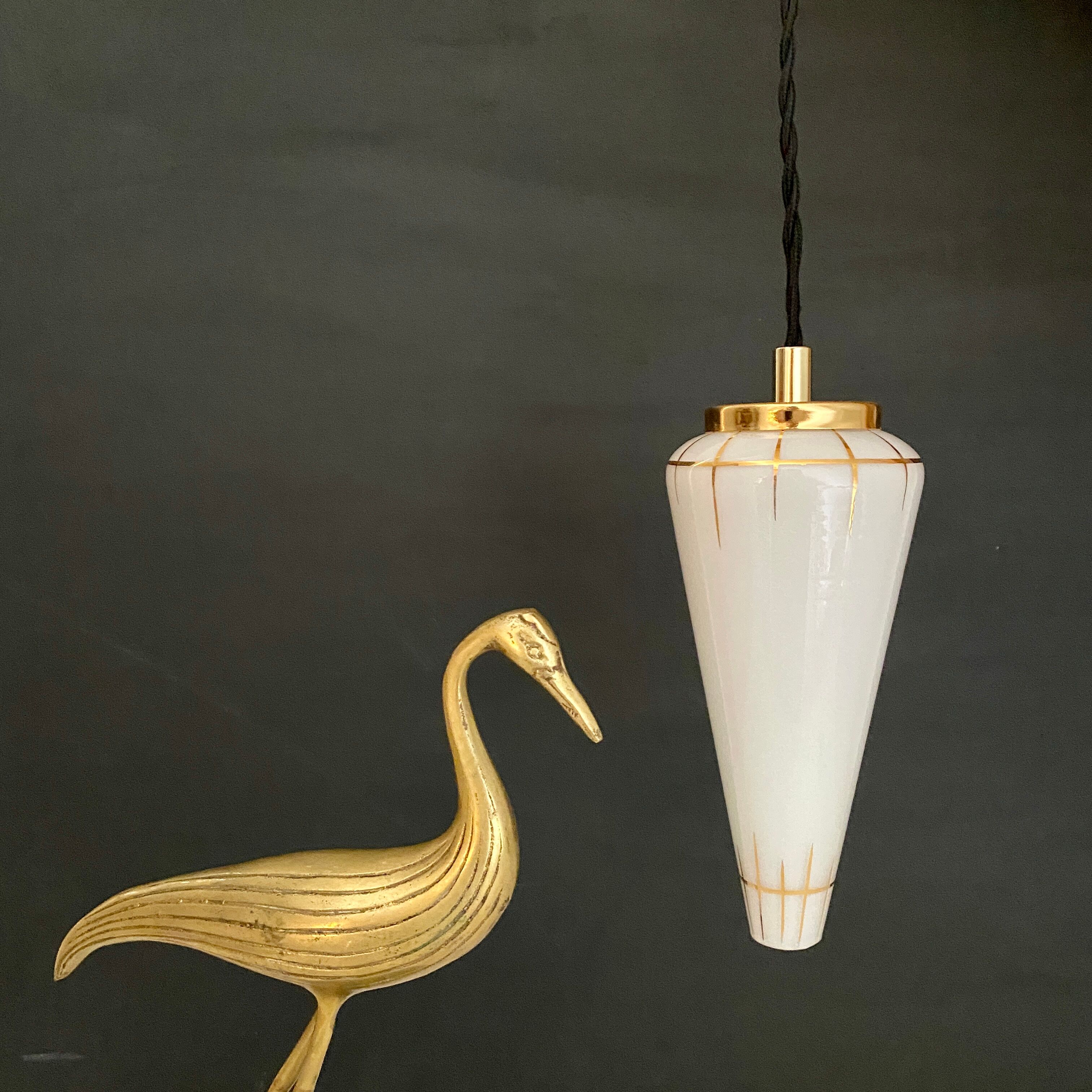 Vintage art deco globe pendant lamp in opaline