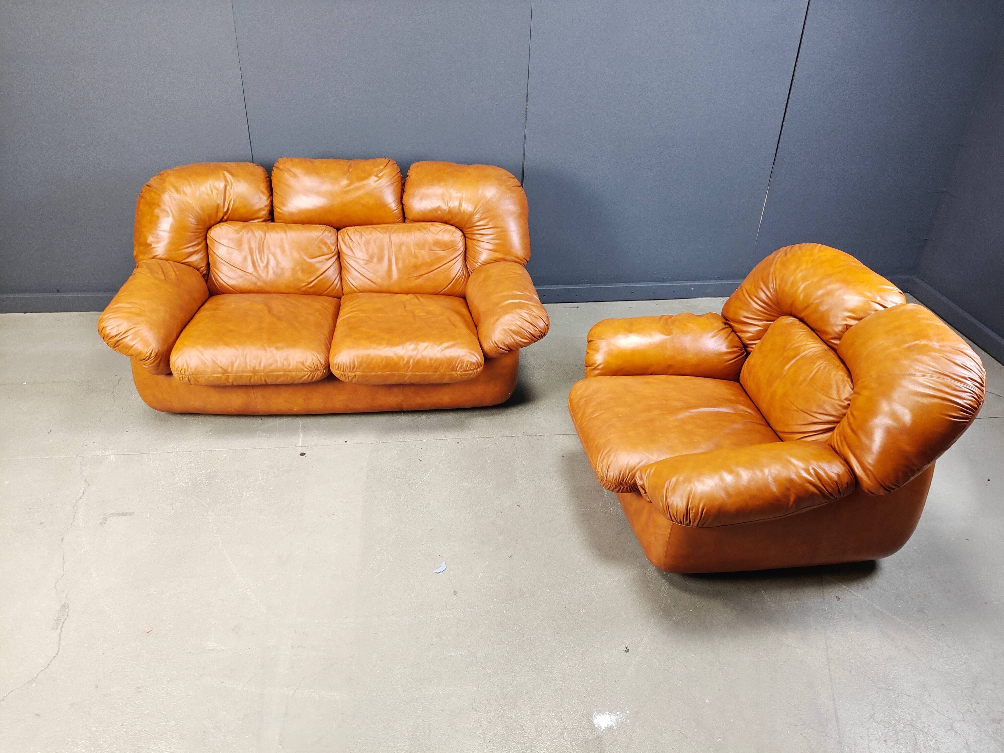Mid-century Italian leather sofa set by Ercole Biella for Grappeggia, 1970s