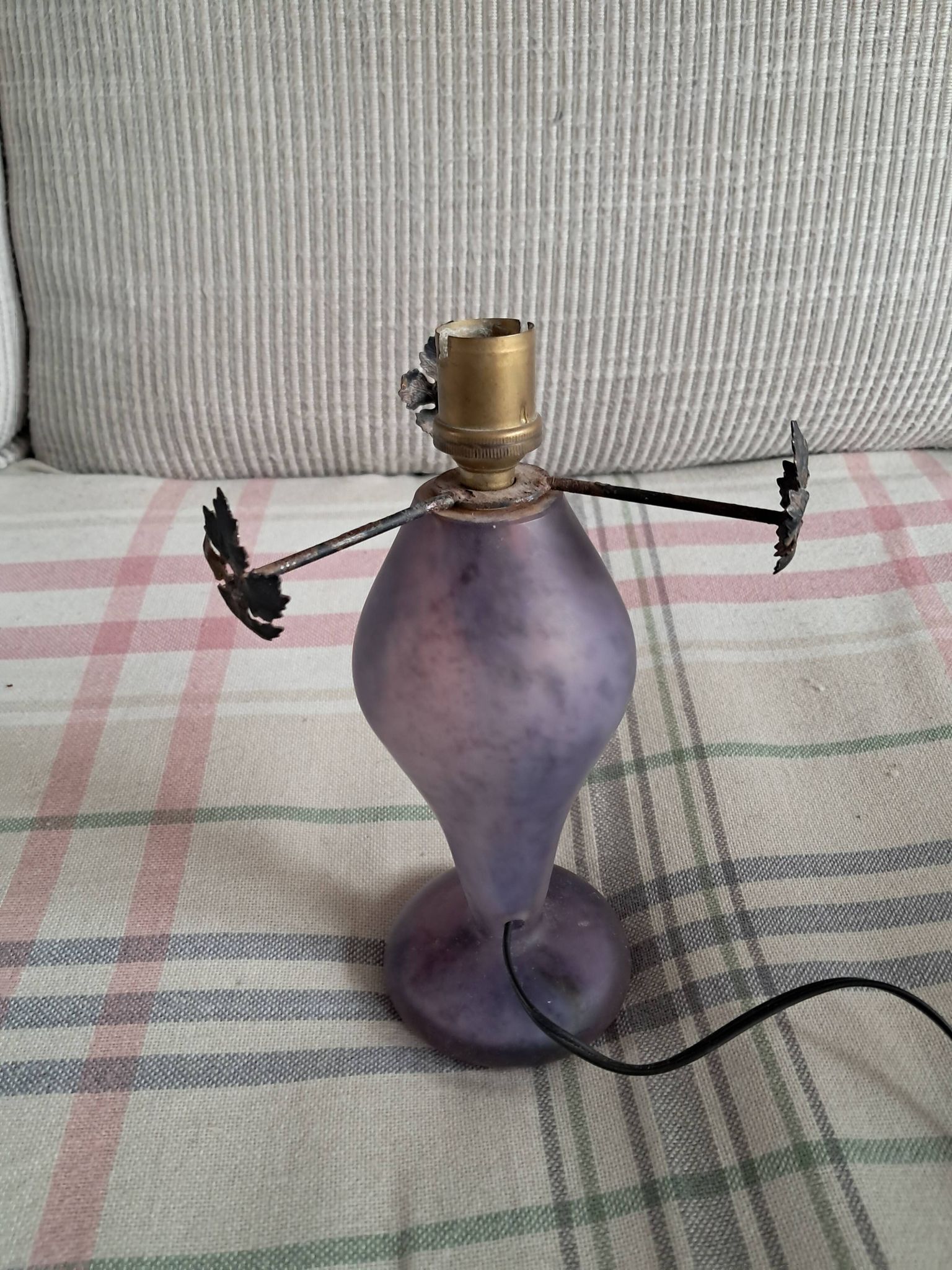 Lampe vintage en pâte de verre